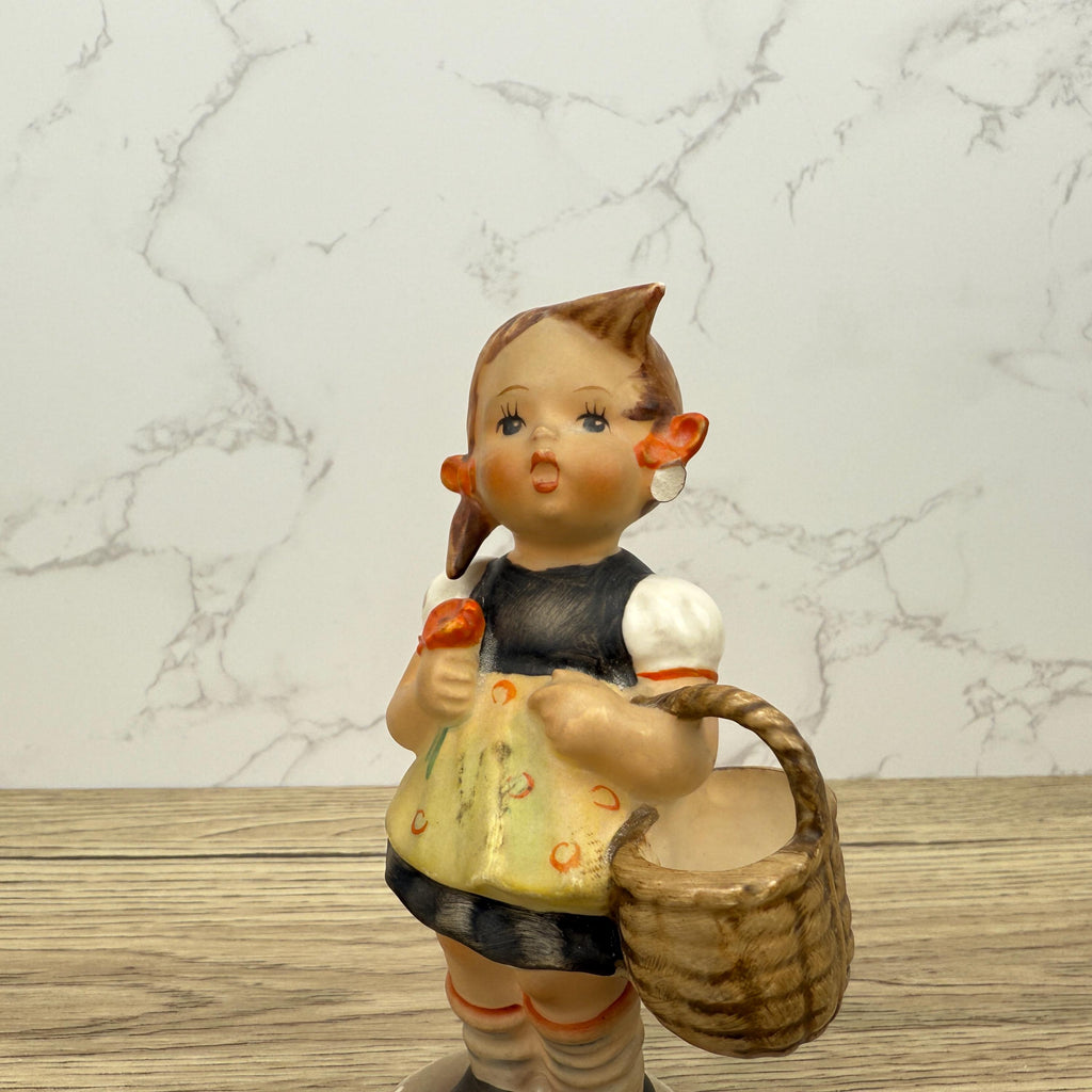 Vintage Goebel Hummel "Sister" Figurine 98/0, West Germany (Damaged)