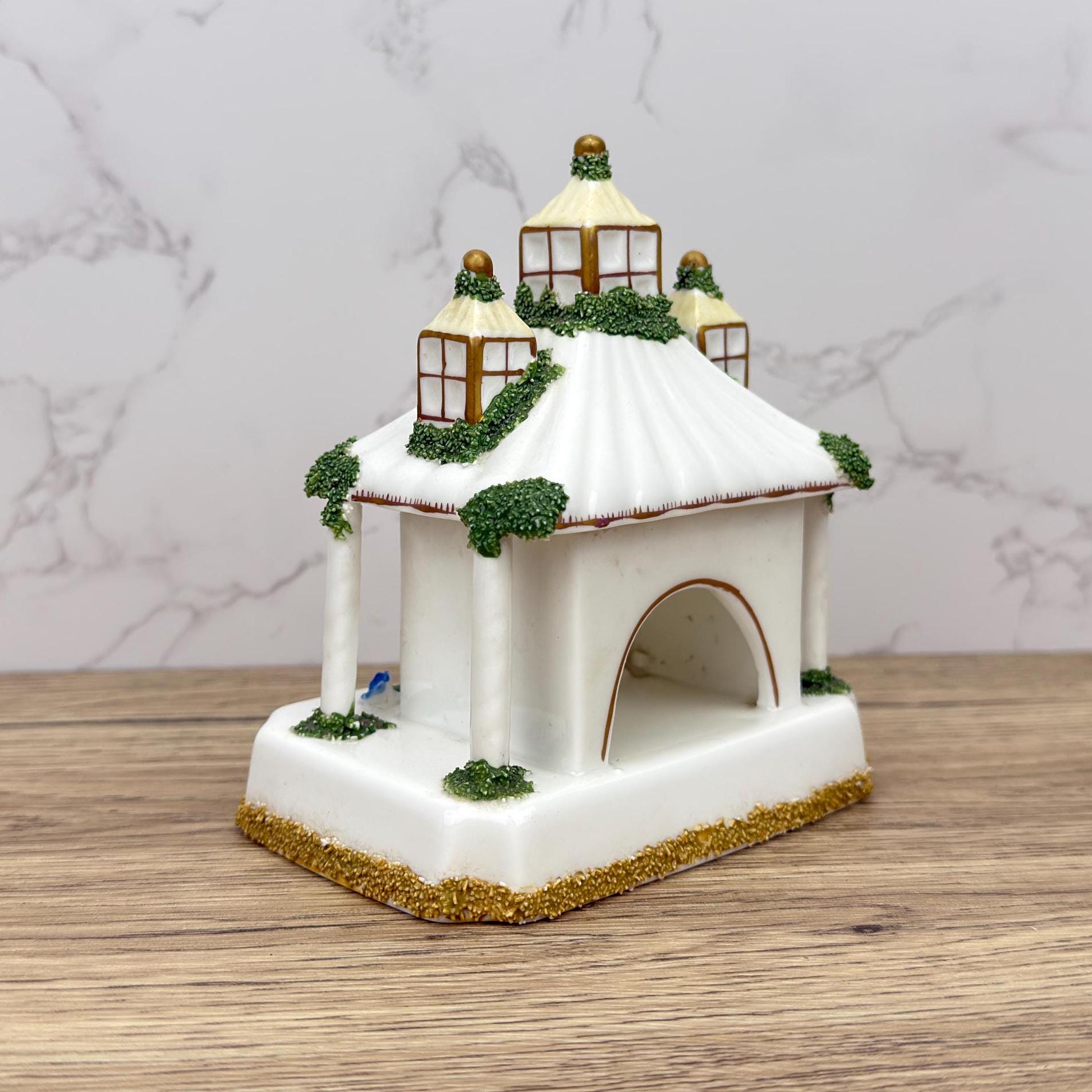 Vintage Coalport Park Lodge, Fine Bone China House, England