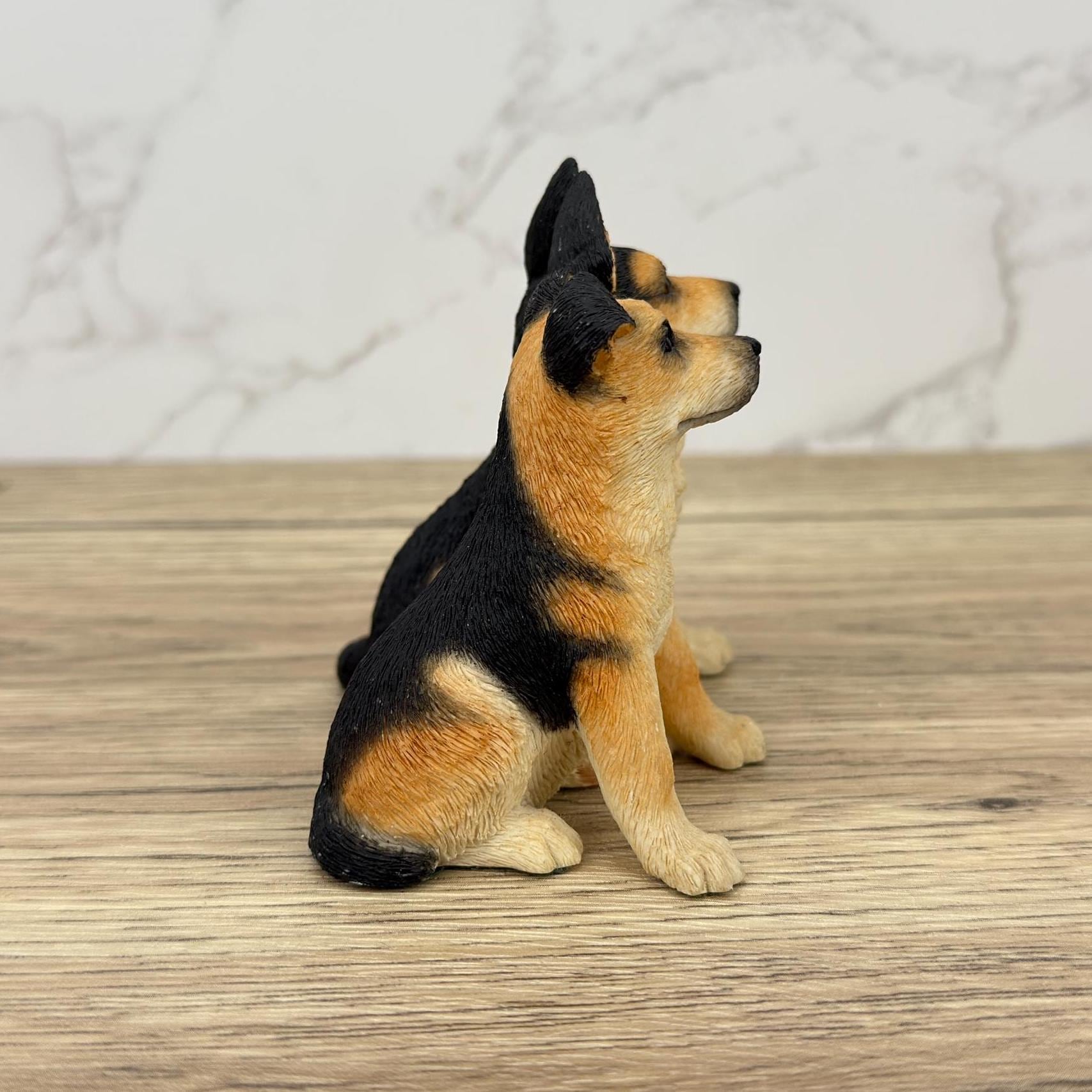Sherratt and Simpson Resin Alsatian German Shepherd Figurine Collectible