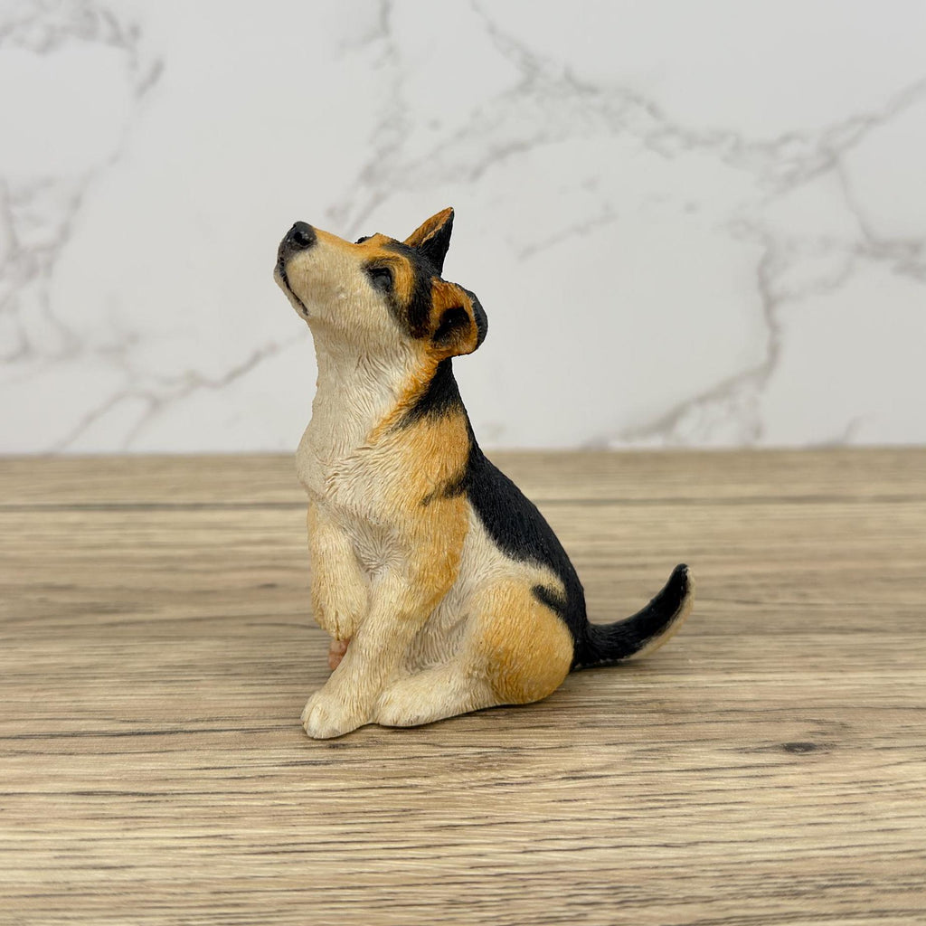Vintage Sherratt and Simpson German Shepherd Figurine, Resin Dog Collectible
