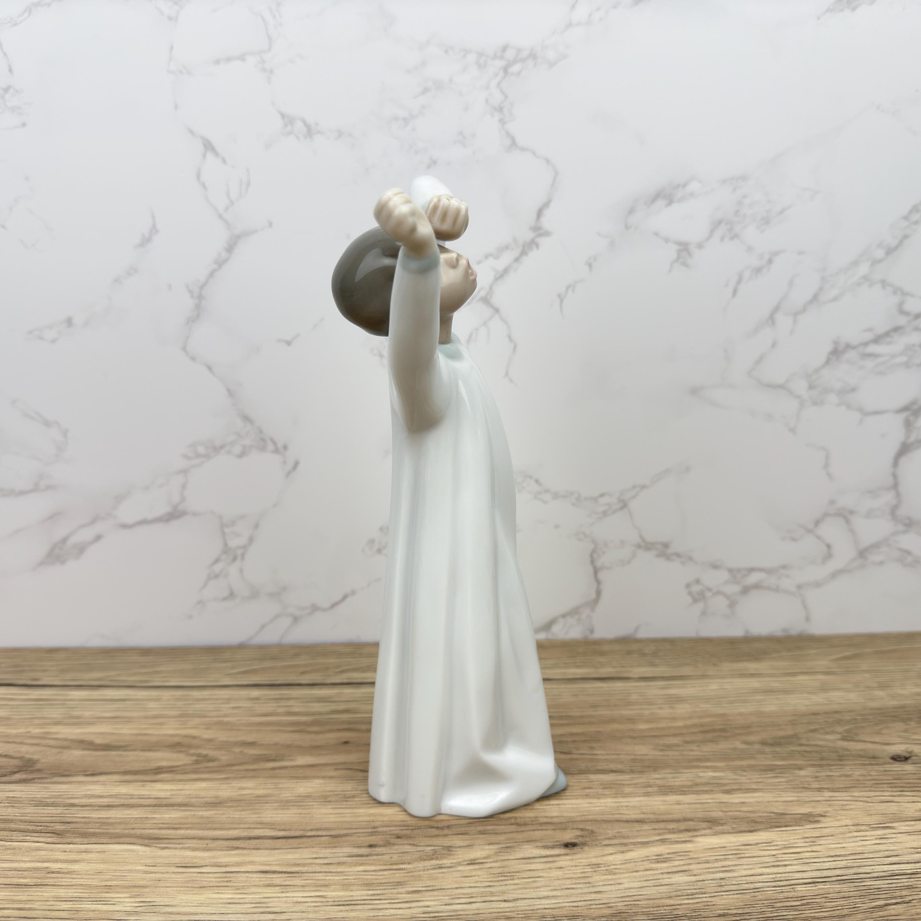Vintage Lladro Boy Awaking Porcelain Figurine 4870, Collectible Spain