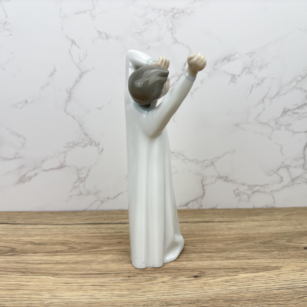Vintage Lladro Boy Awaking Porcelain Figurine 4870, Collectible Spain