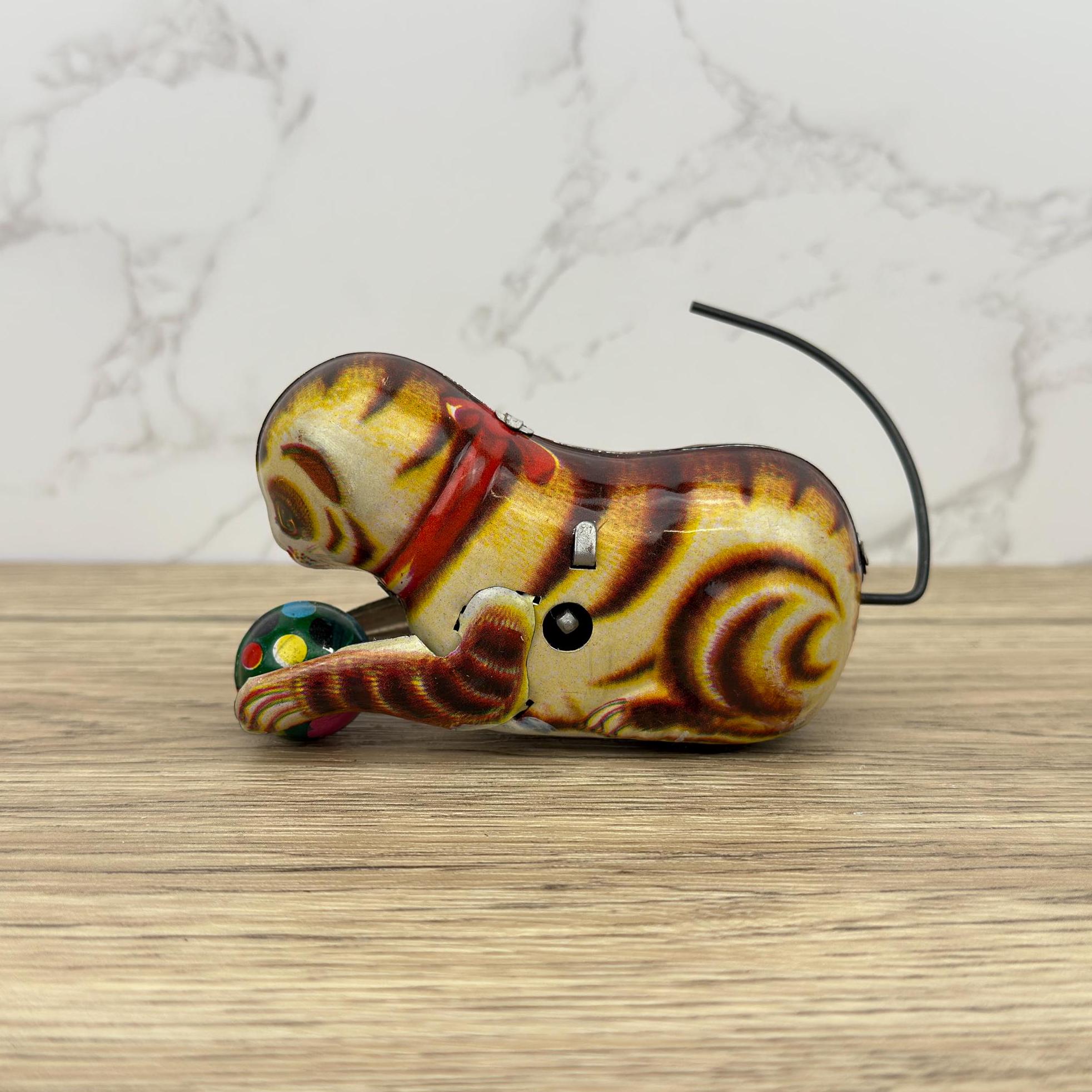 Vintage Litho Wind Up Cat Toy, Tinplate Kitten, Rolling Ball (AS-IS)