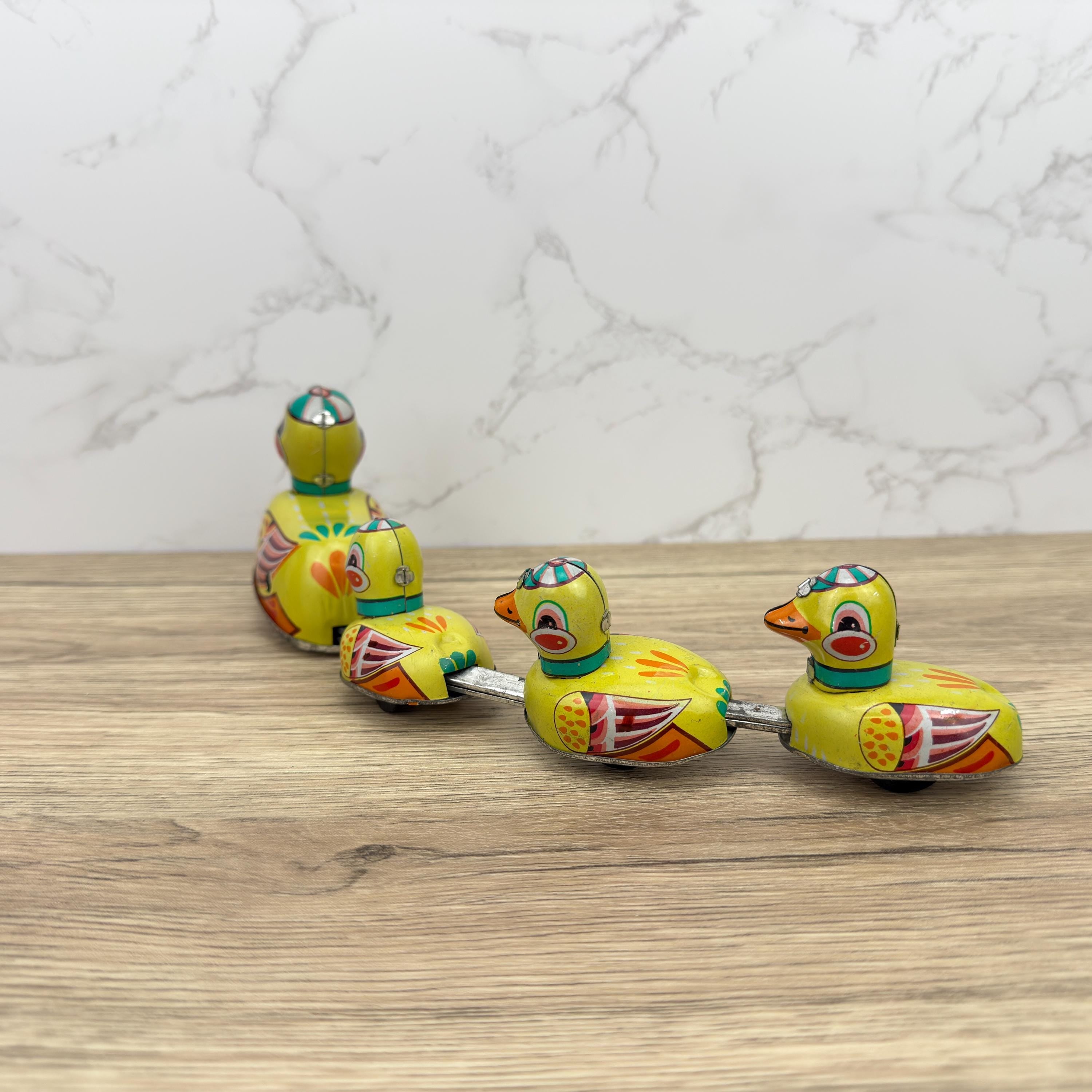 Vintage Tin Wind-Up Duck Family Toy, Beijing No.1 Toy Factory (Key Missing)