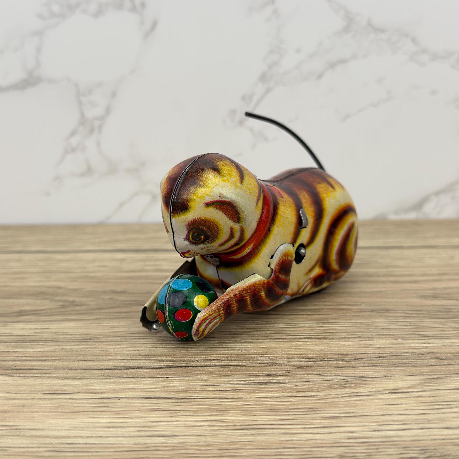 Vintage Litho Wind Up Cat Toy, Tinplate Kitten, Rolling Ball (AS-IS)