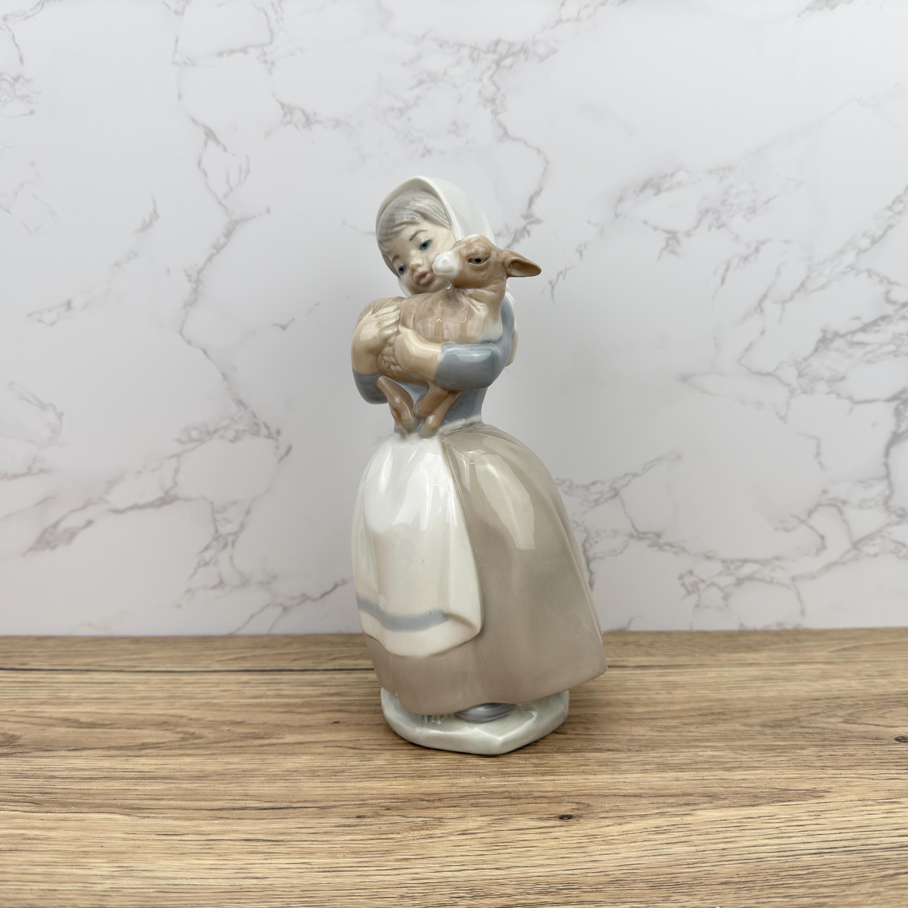 Vintage Nao by Lladro Porcelain Figurine – Girl with Lamb, Made in Spain