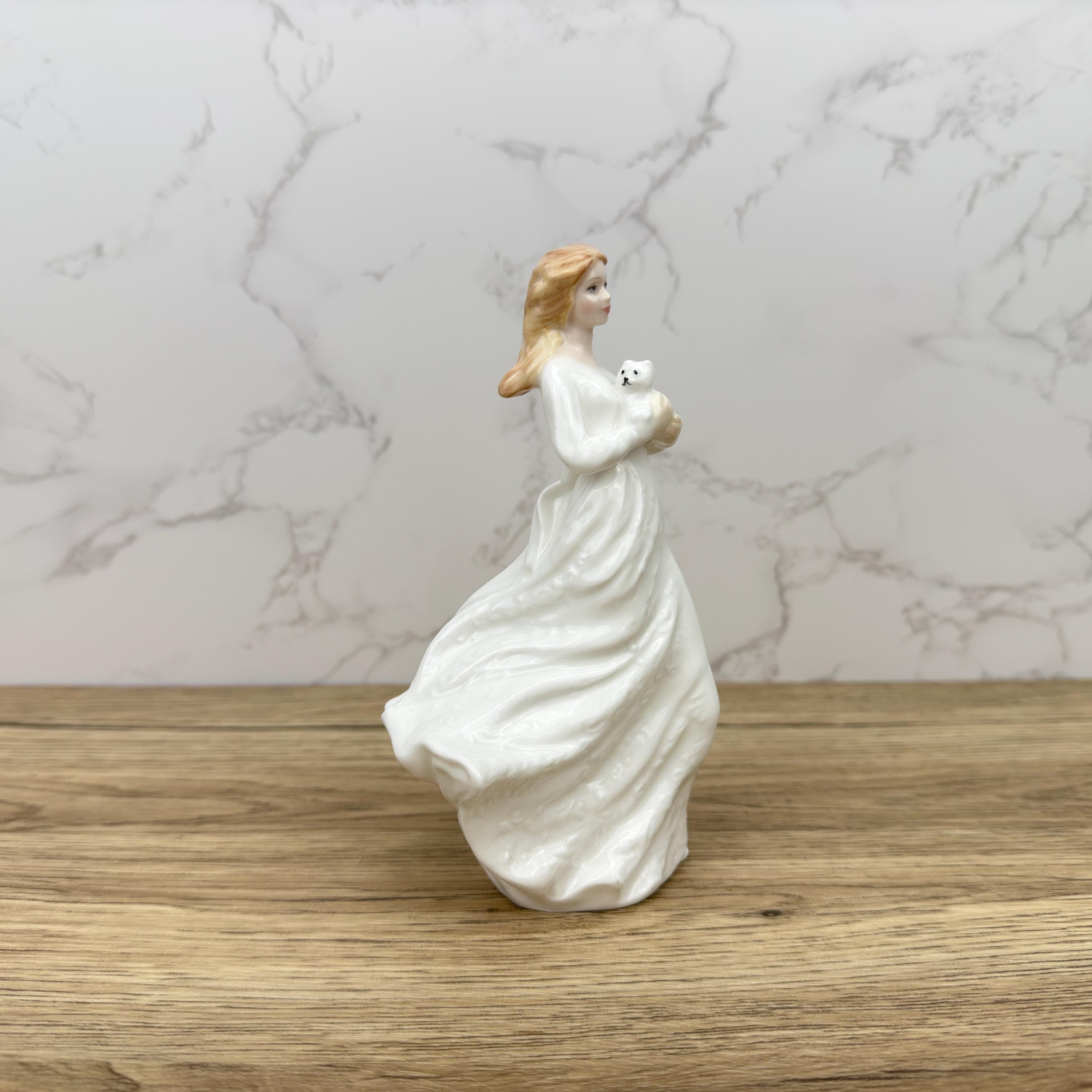Royal Doulton Porcelain Figurine, Pretty Lady, HN3389, 1991