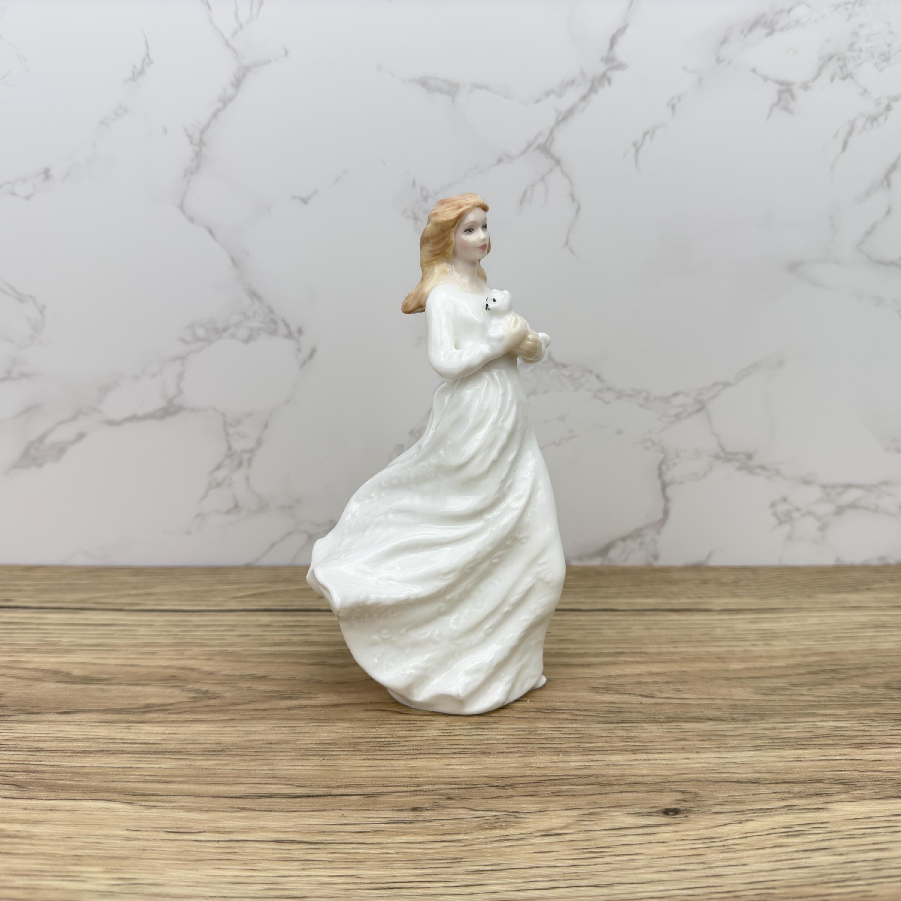 Royal Doulton Porcelain Figurine, Pretty Lady, HN3389, 1991