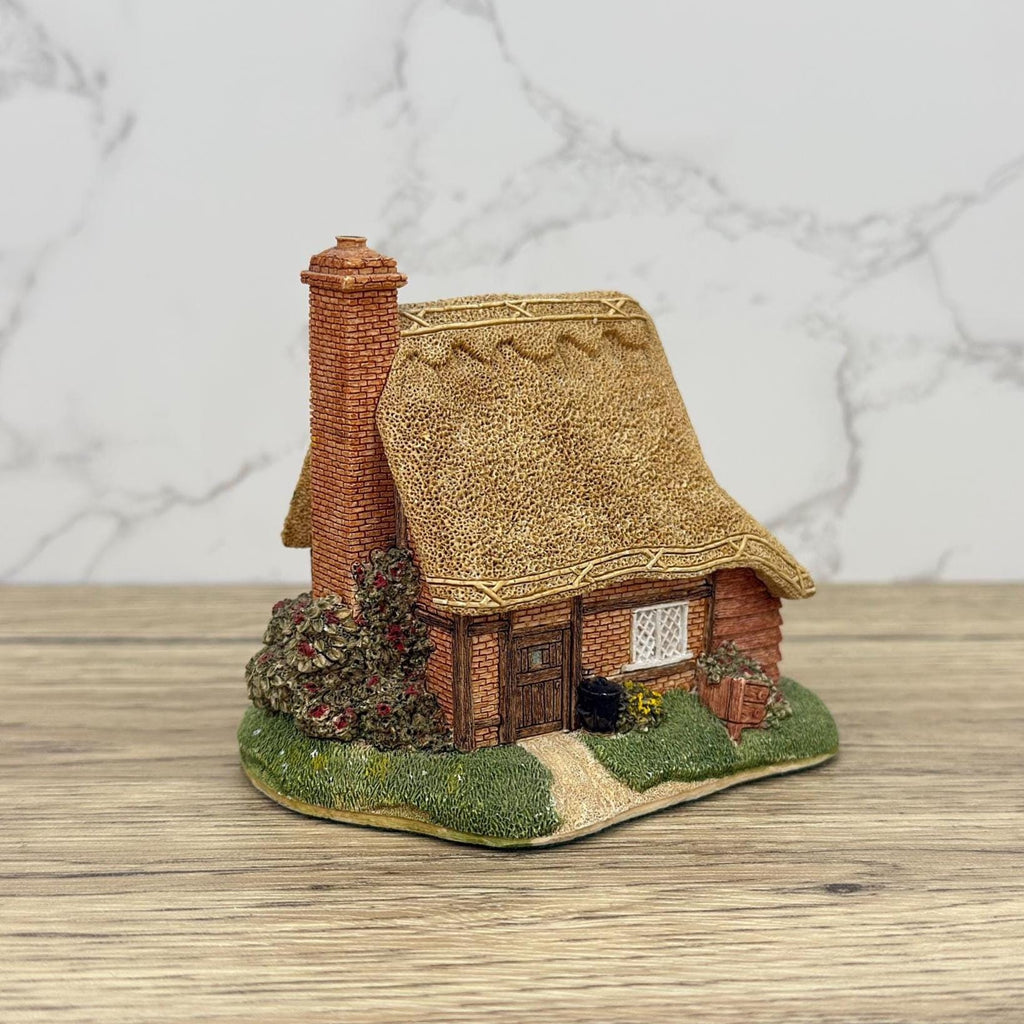 Vintage Lilliput Lane Reading Cottage Figurine, Handmade English Decor