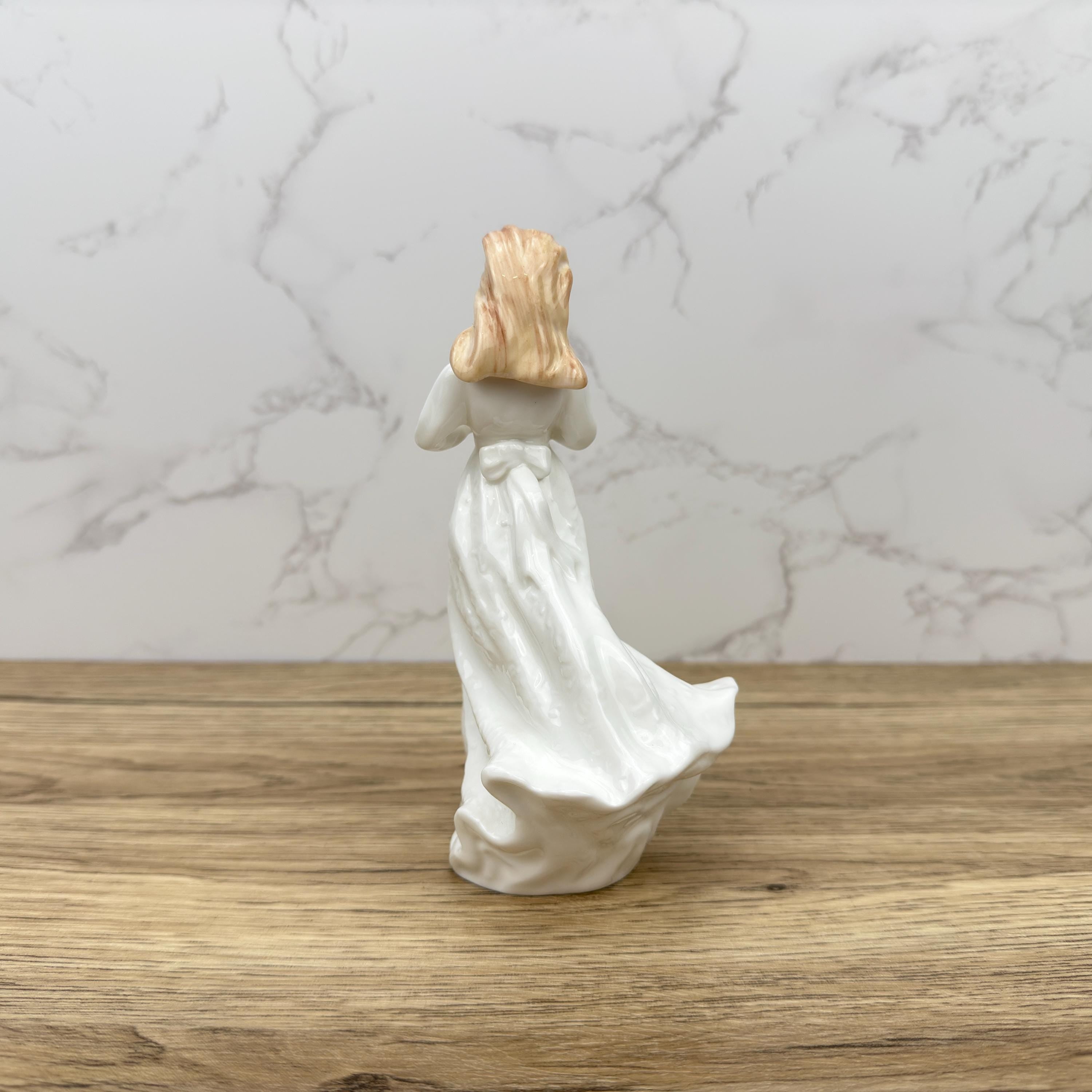 Royal Doulton Porcelain Figurine, Pretty Lady, HN3389, 1991