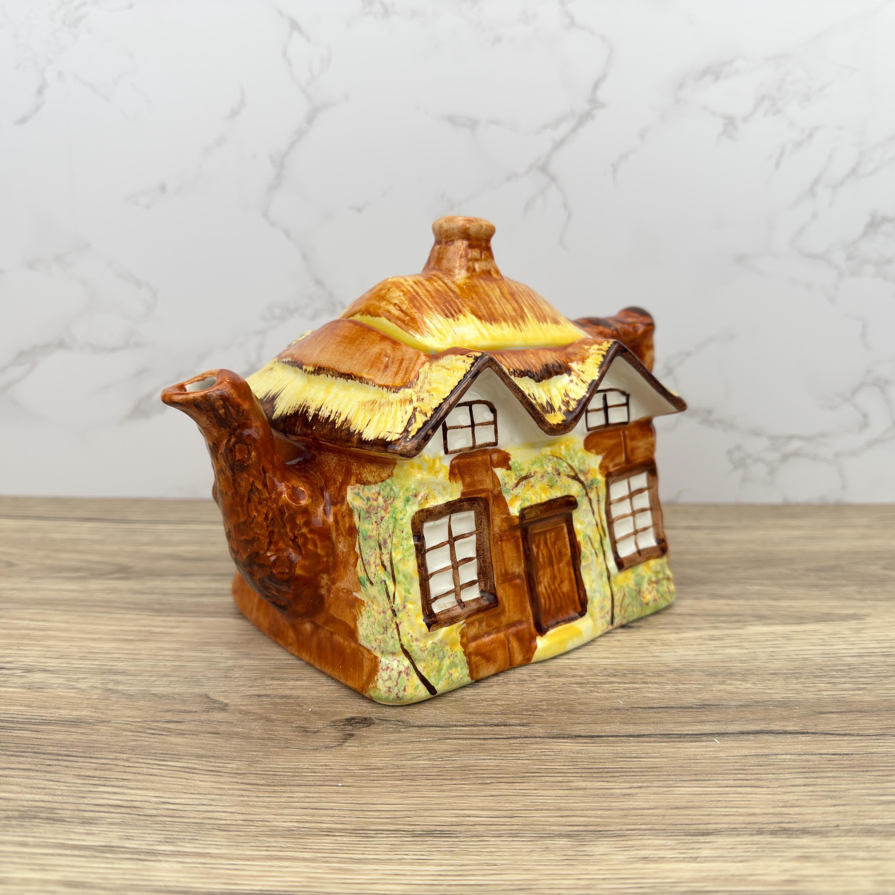 Vintage Cottage Teapot, Price and Kensingtons, Ye Olde Cottage 1950s Porcelain, English Thatched Cottage, Hand Painted, Cottageware Teatime