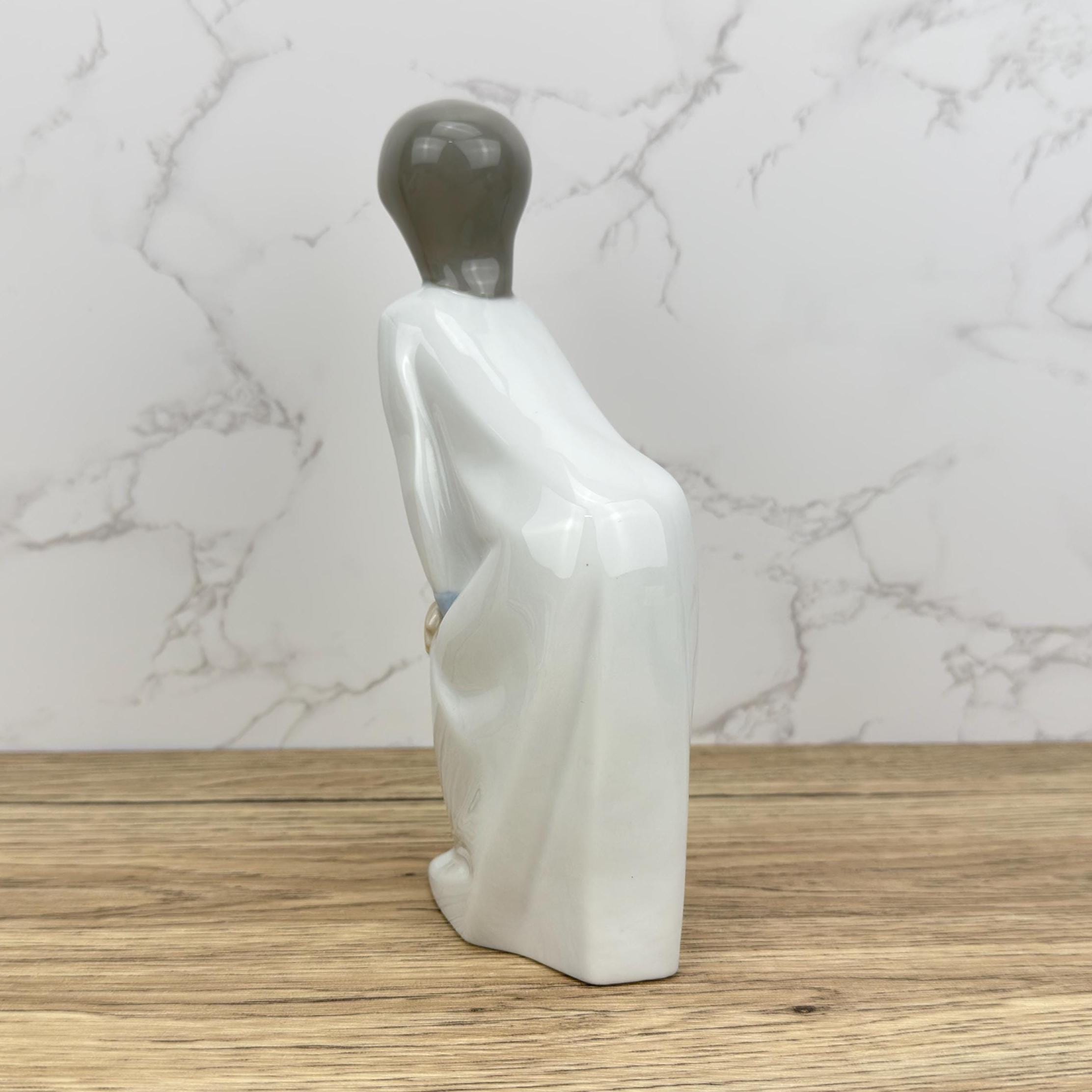 Vintage Lladro Kissing Girl Figurine | Collectible Porcelain Art