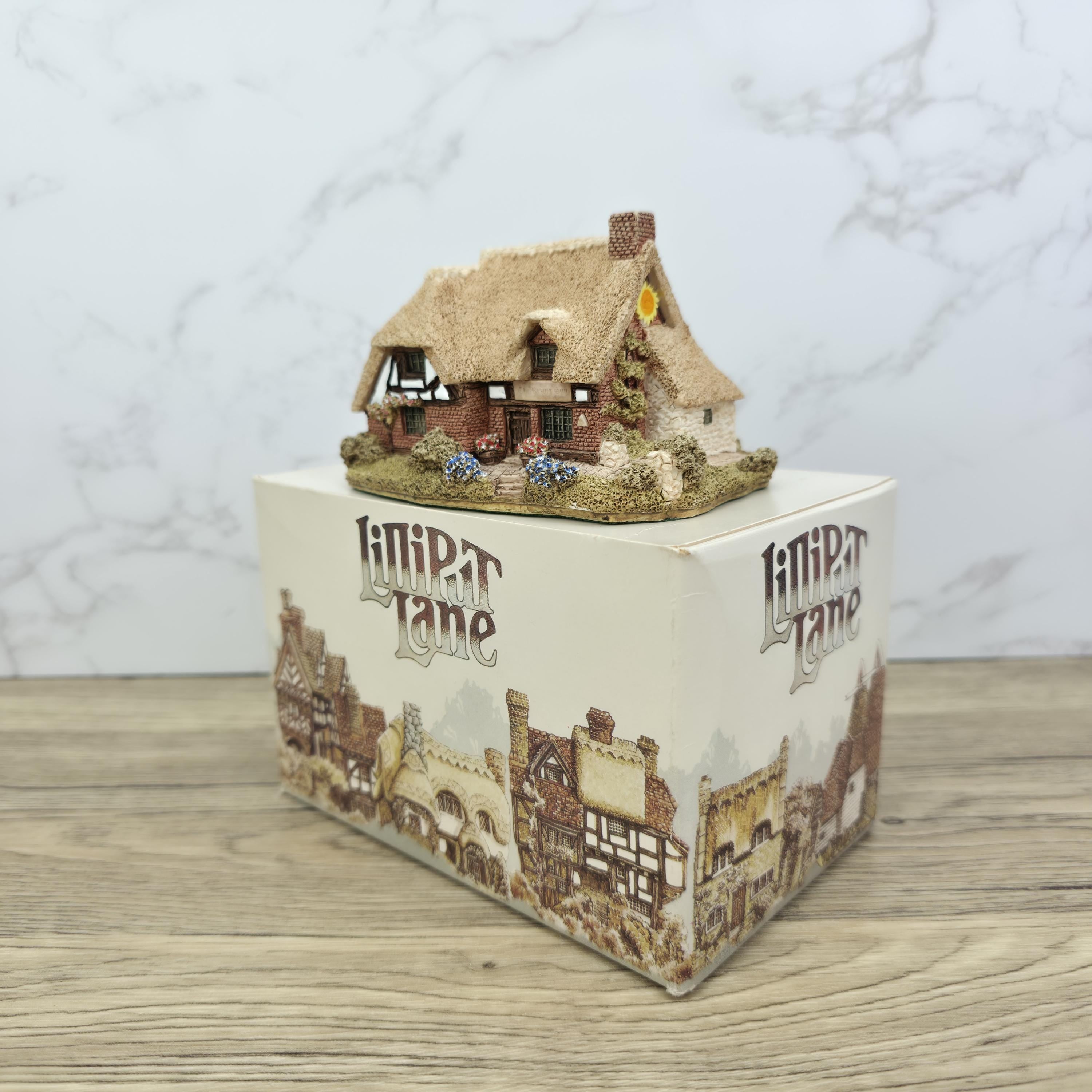 Lilliput Lane "The Rising Sun" Miniature Resin Cottage | Collectible British Village Display
