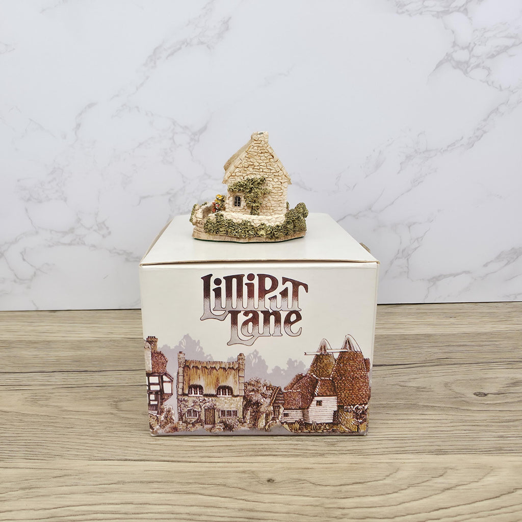 Lilliput Lane "Tanners Cottage" Miniature Resin Village, Collectible English Home Decor