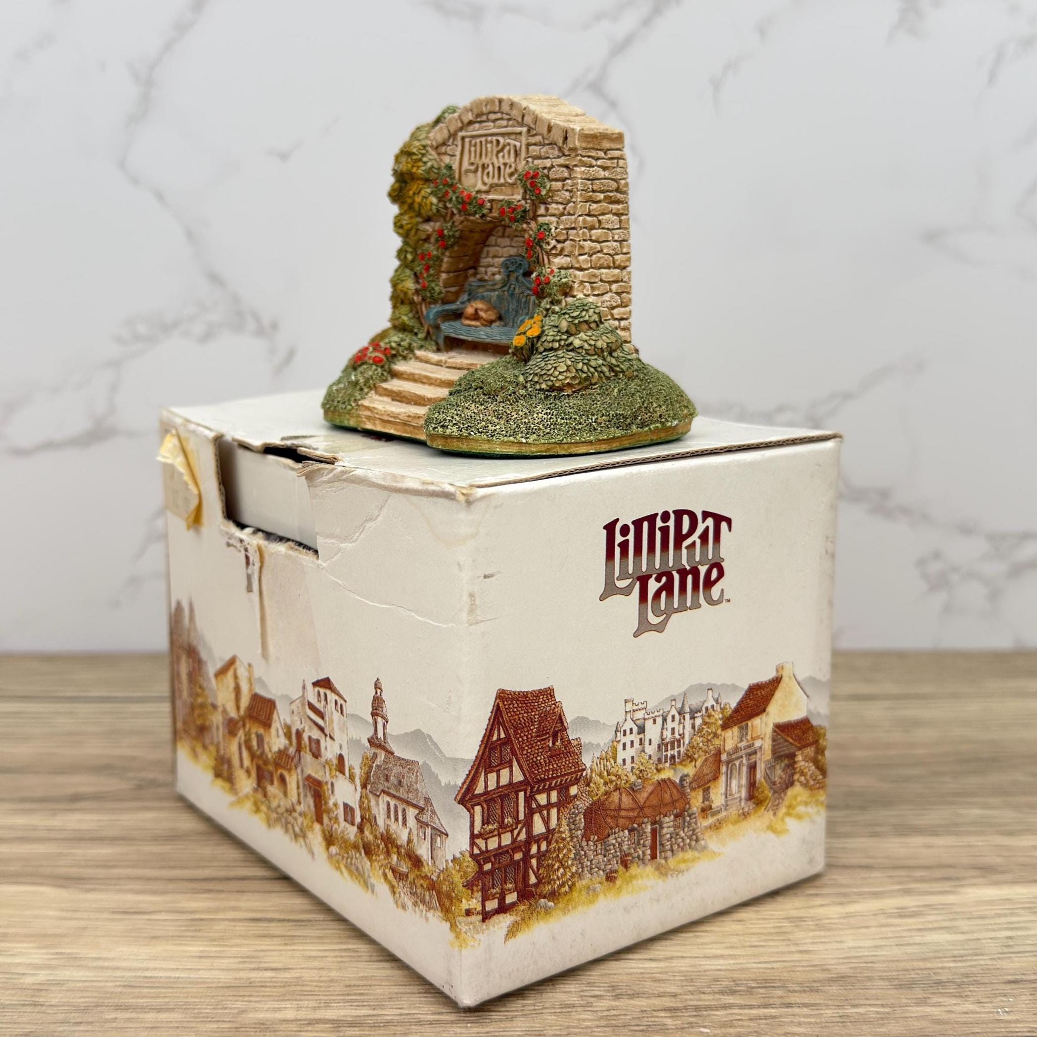 Vintage Lilliput Lane Cosy Corner Cottage, 1990 Collector's Ornament