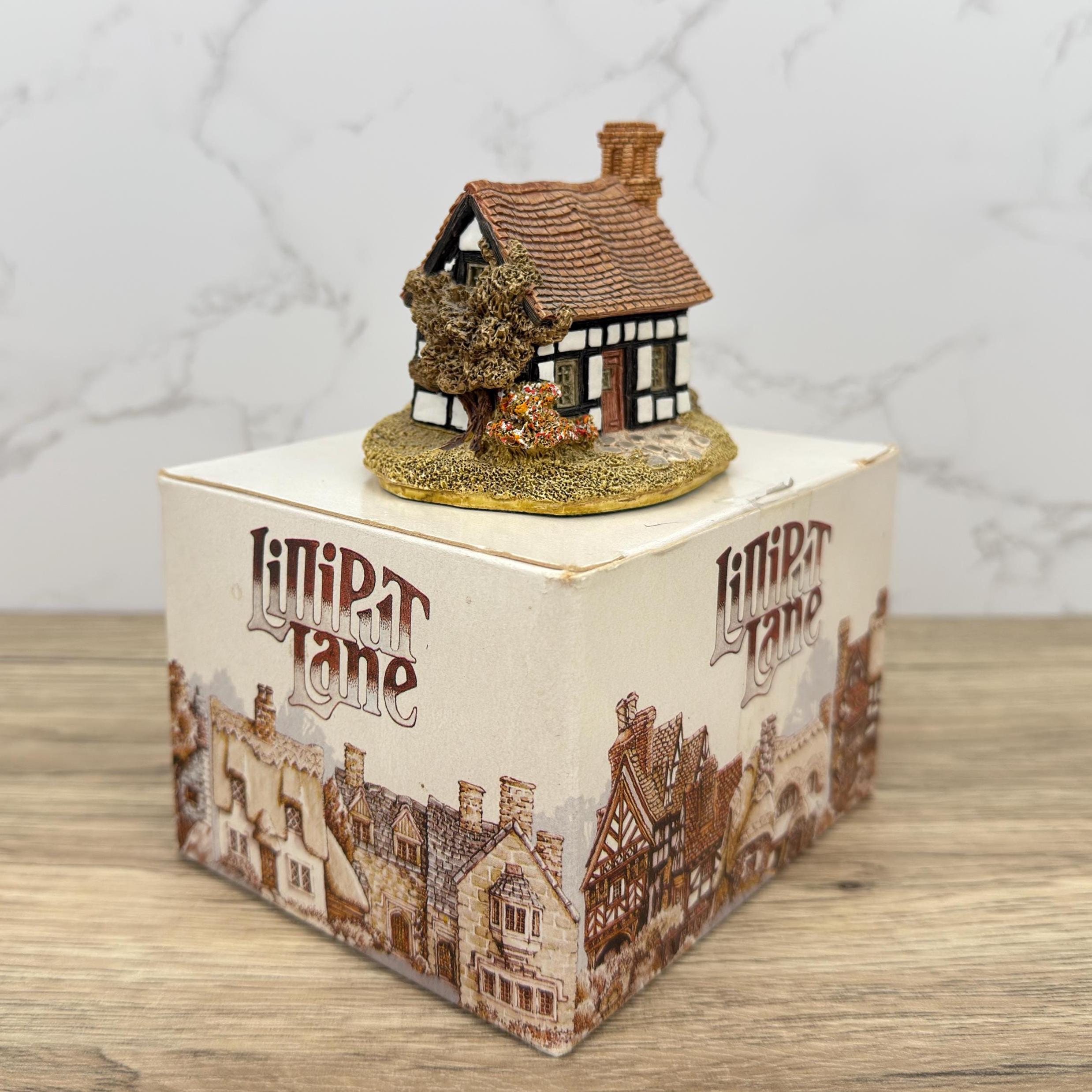 Vintage Lilliput Lane Cottage Ornament, Five Ways, Cumbria Handmade Miniature with Box