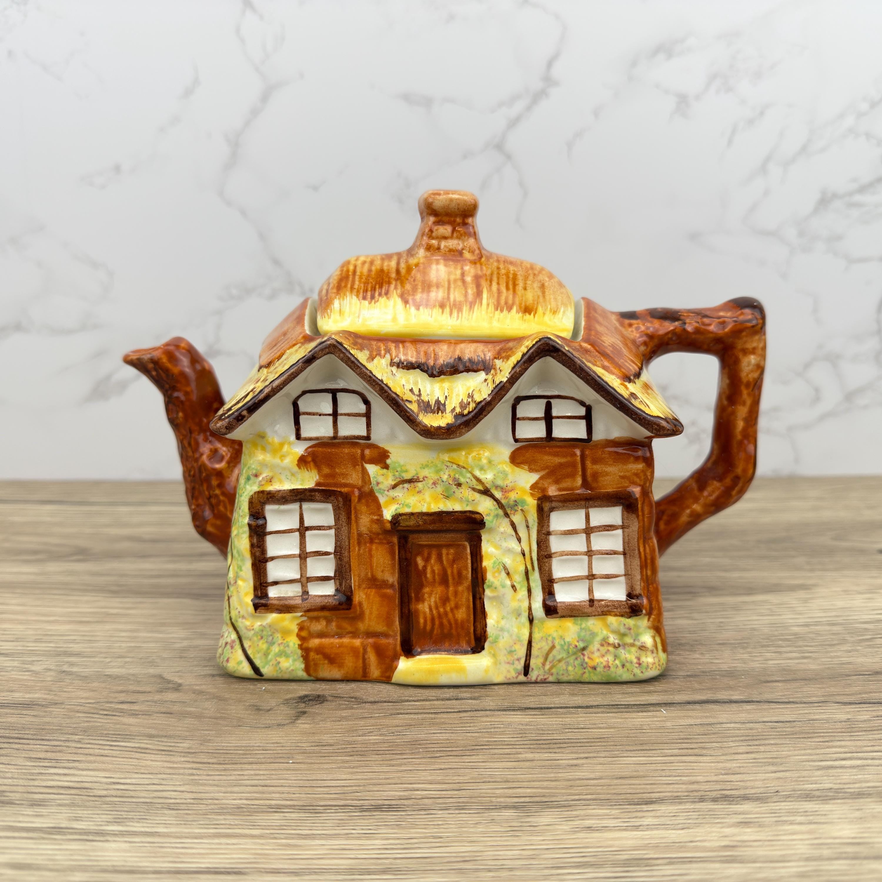 Vintage Cottage Teapot, Price and Kensingtons, Ye Olde Cottage 1950s Porcelain, English Thatched Cottage, Hand Painted, Cottageware Teatime