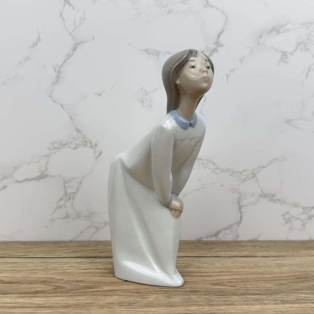 Vintage Lladro Kissing Girl Figurine | Collectible Porcelain Art