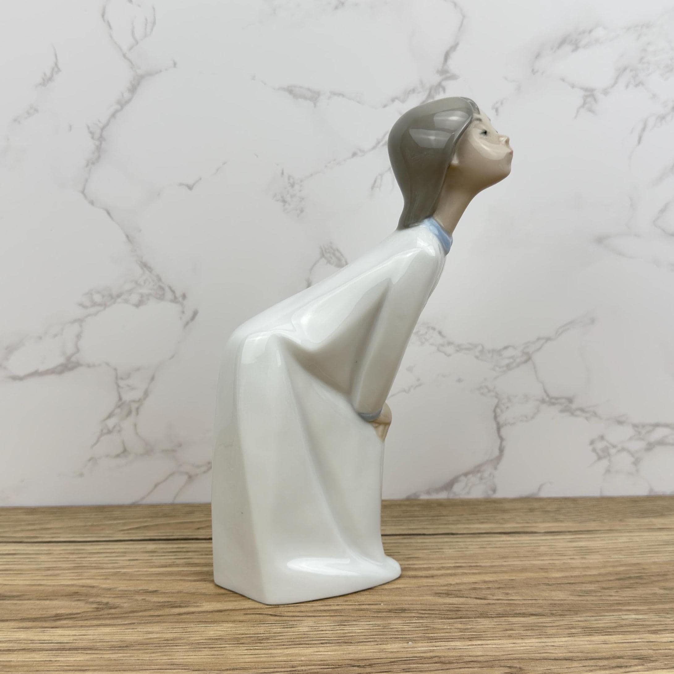 Vintage Lladro Kissing Girl Figurine | Collectible Porcelain Art