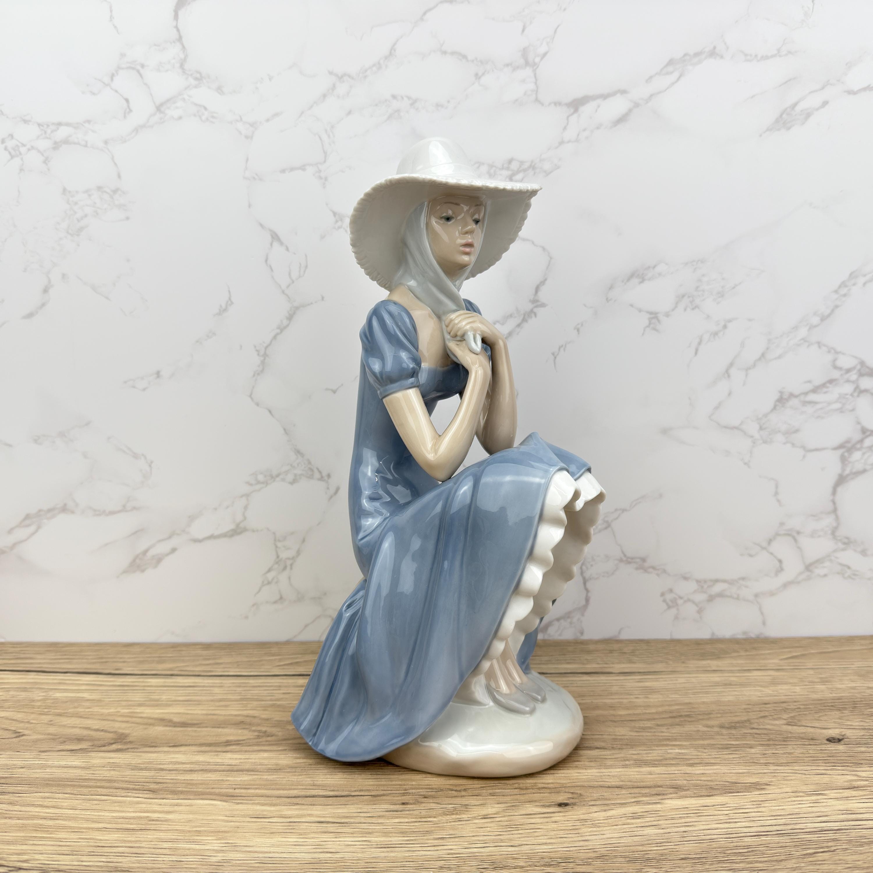 Lladro Nao La Pamela Figurine | Vintage Spanish Porcelain, Lady with Hat