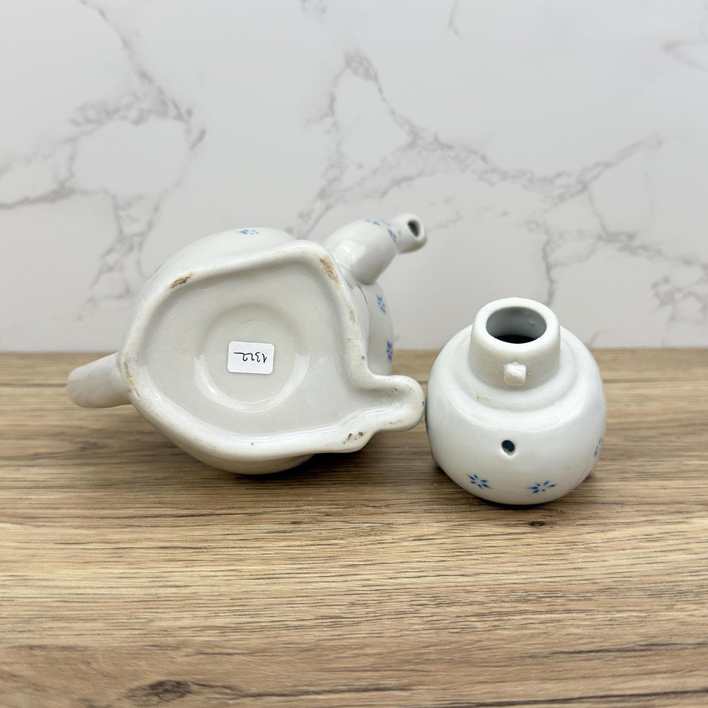Vintage Cat Teapot, Collectible White Floral Tea Pot, Retro Kitchen Decor