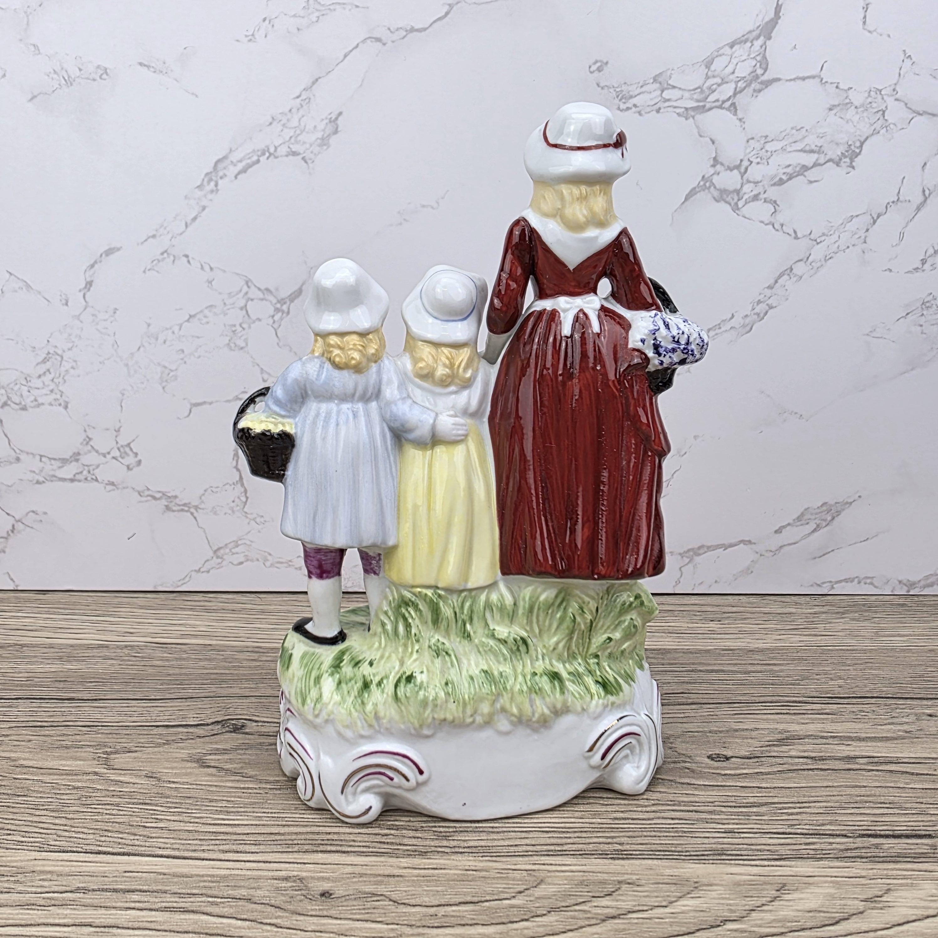 Vintage Yardley English Lavender Figurine, Mother and Children, Porcelain Statue