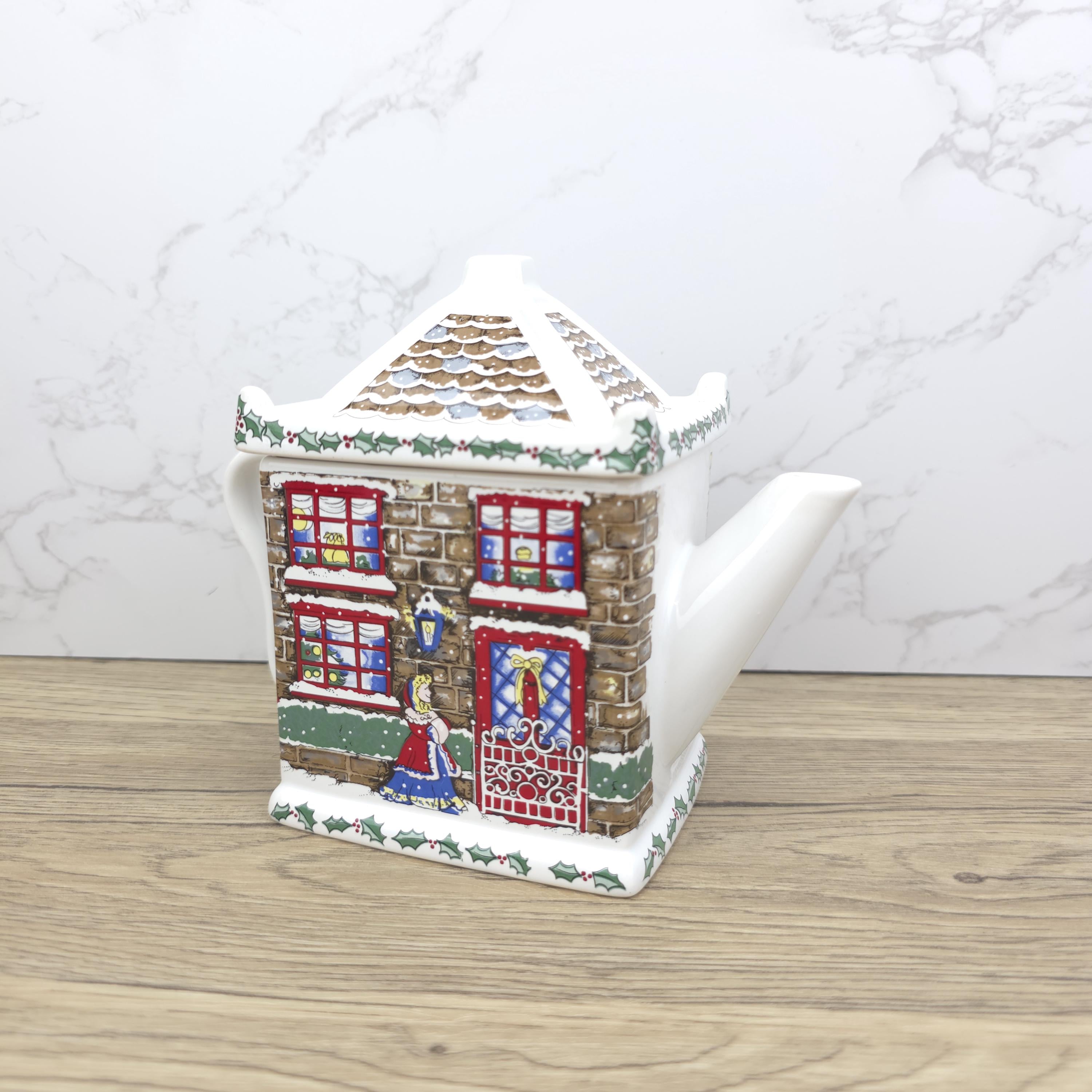 Wade Christmas House Teapot | Vintage Ceramic Cottage Kettle, England