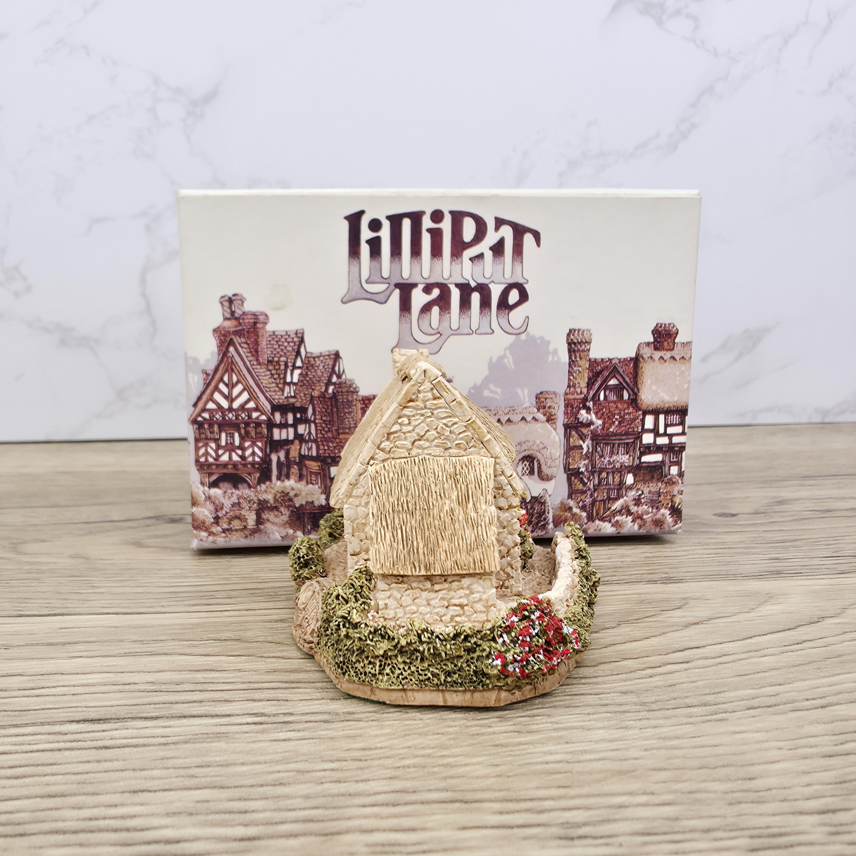 Lilliput Lane "Tanners Cottage" Miniature Resin Village, Collectible English Home Decor