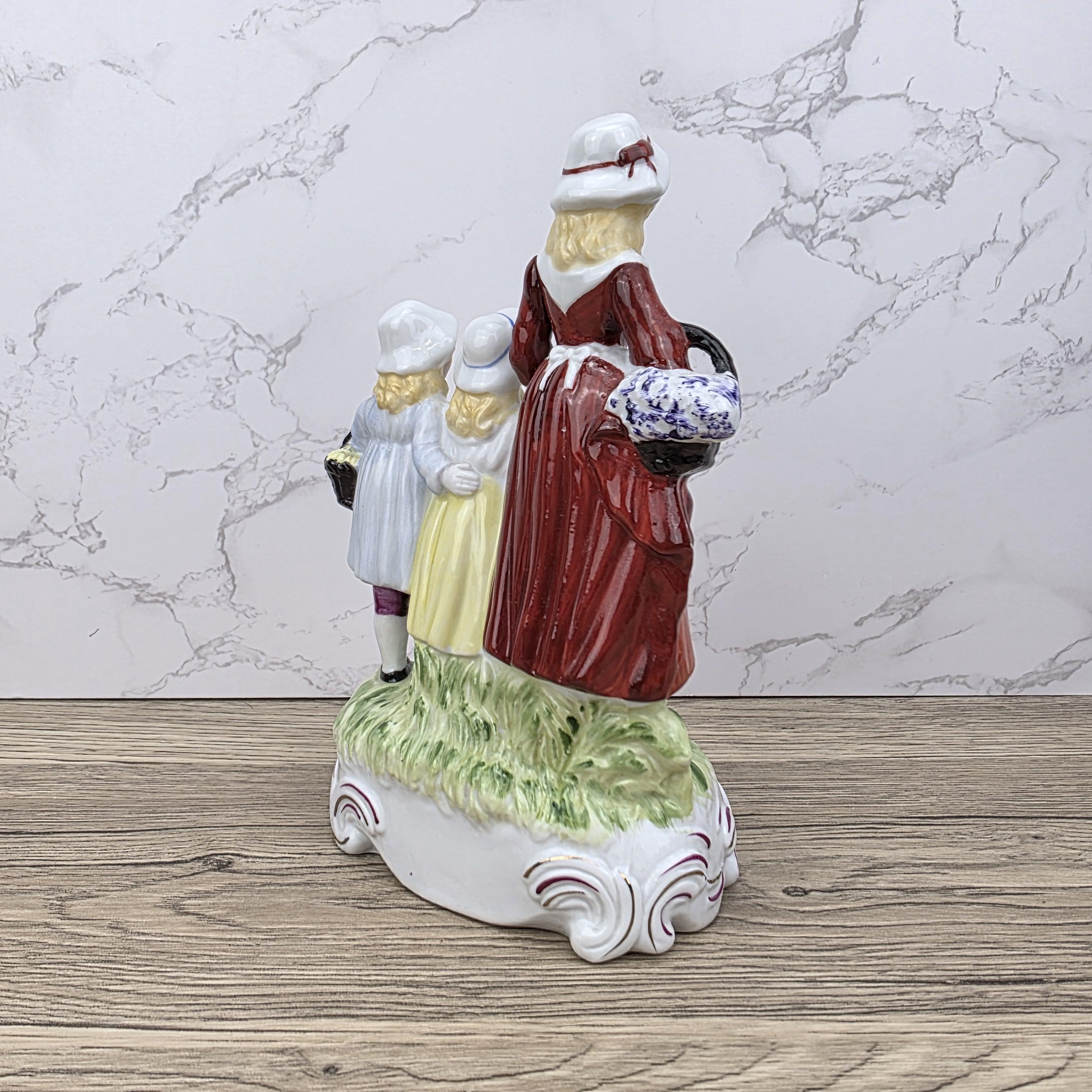 Vintage Yardley English Lavender Figurine, Mother and Children, Porcelain Statue