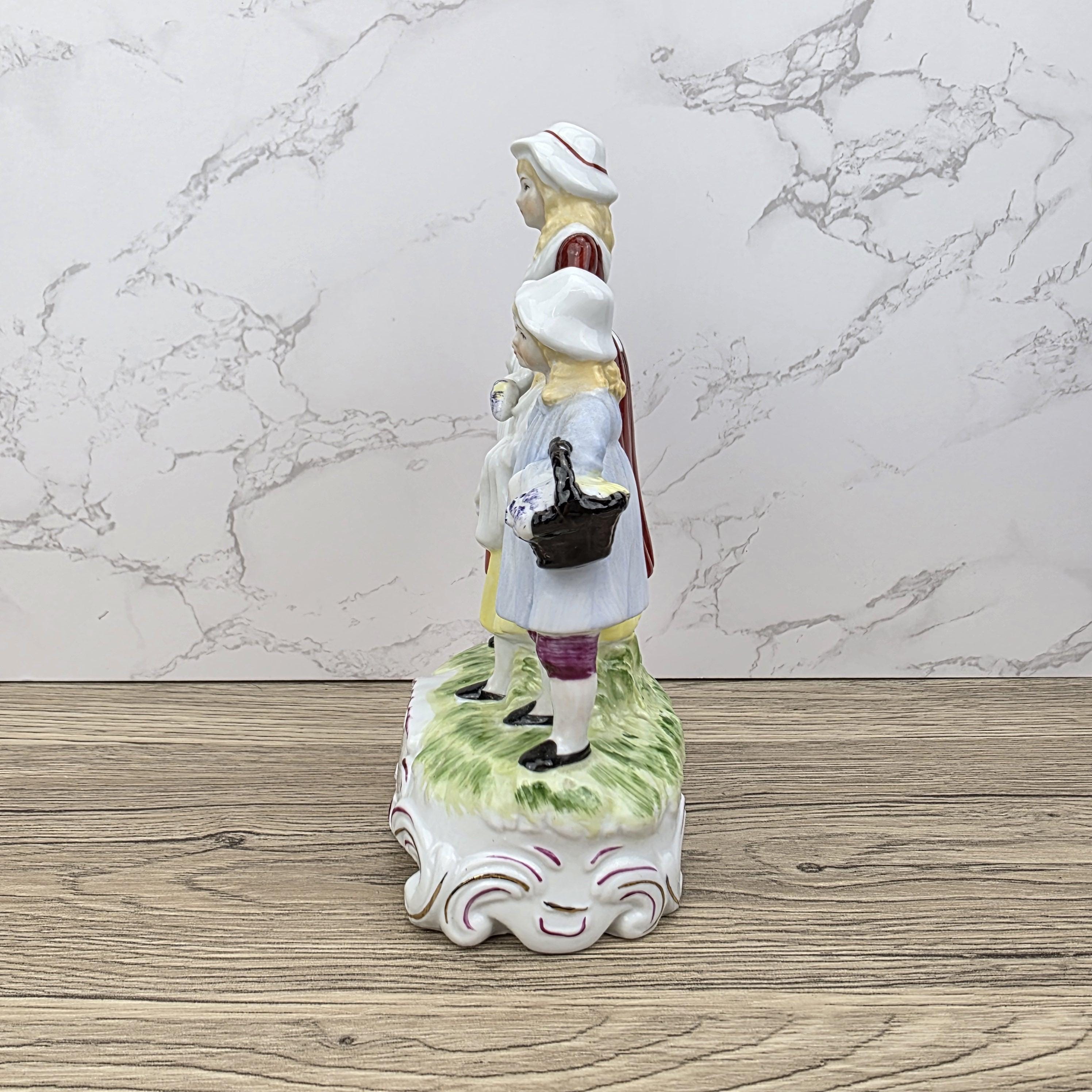 Vintage Yardley English Lavender Figurine, Mother and Children, Porcelain Statue