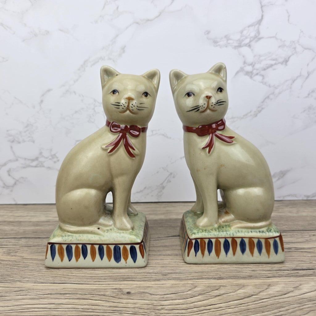 Rye Pottery Ceramic Cat Figurines, English Folk Art Style, Vintage Pair