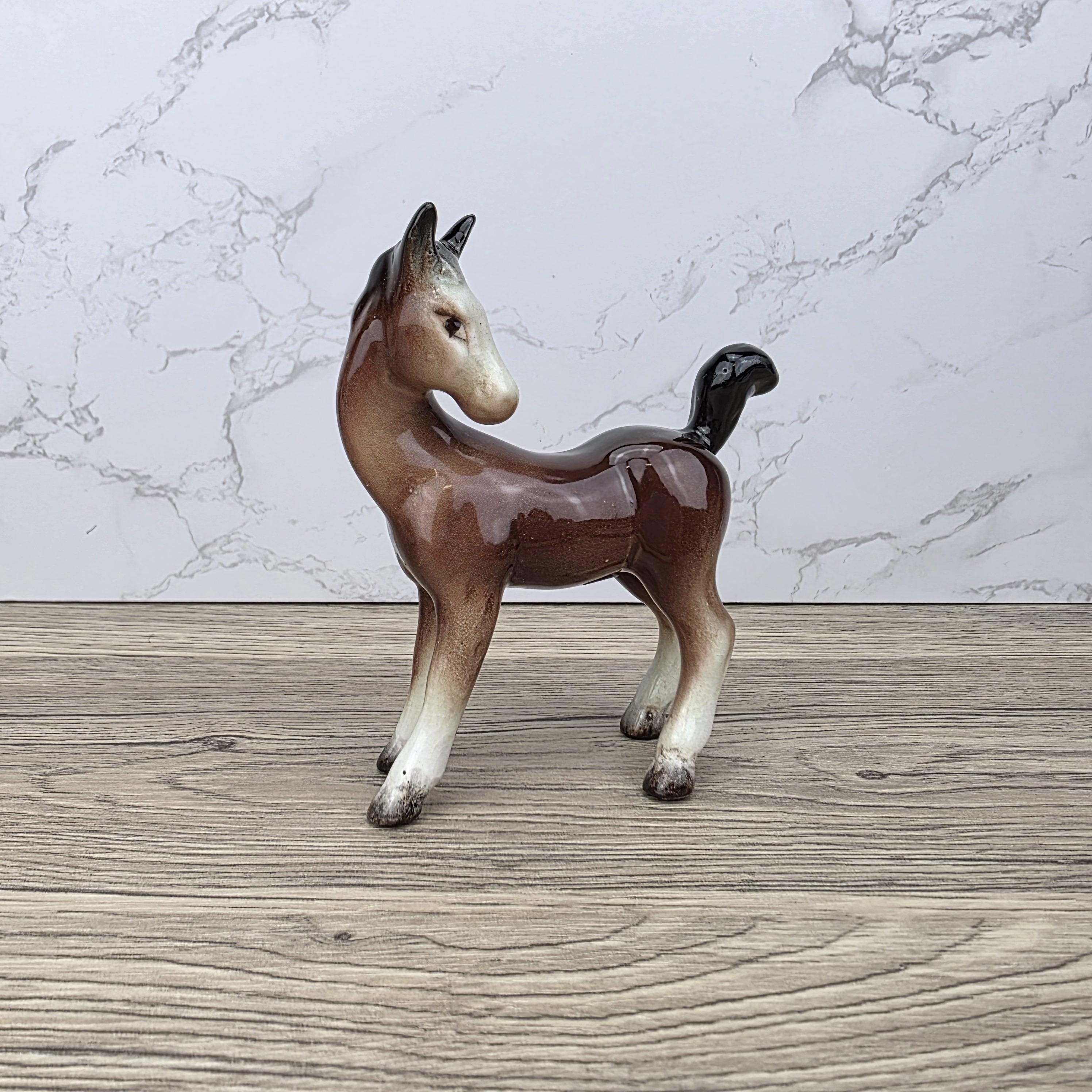 Vintage Ceramic Foal Figurine – Porcelain Brown Glazed Young Horse Statue Collectible Pony Ornament