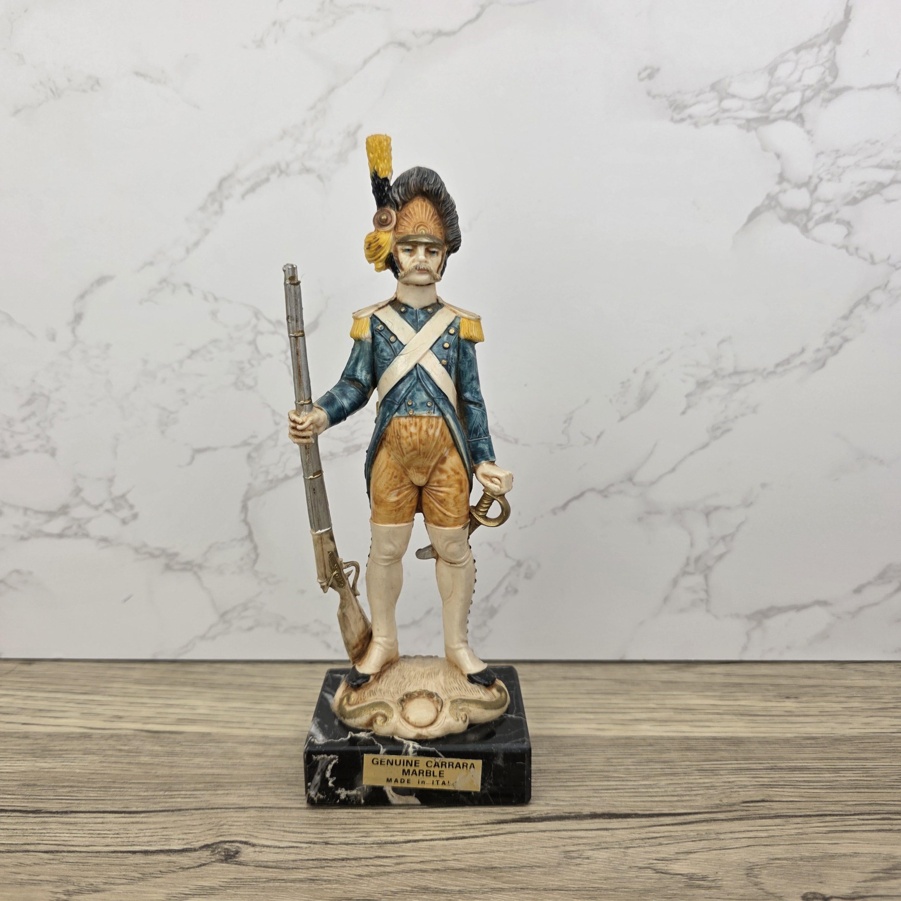 Vintage Italian Soldier Figurine – Hand Painted Carrara Marble Base Military Statue 20cm – Collectible Decoration