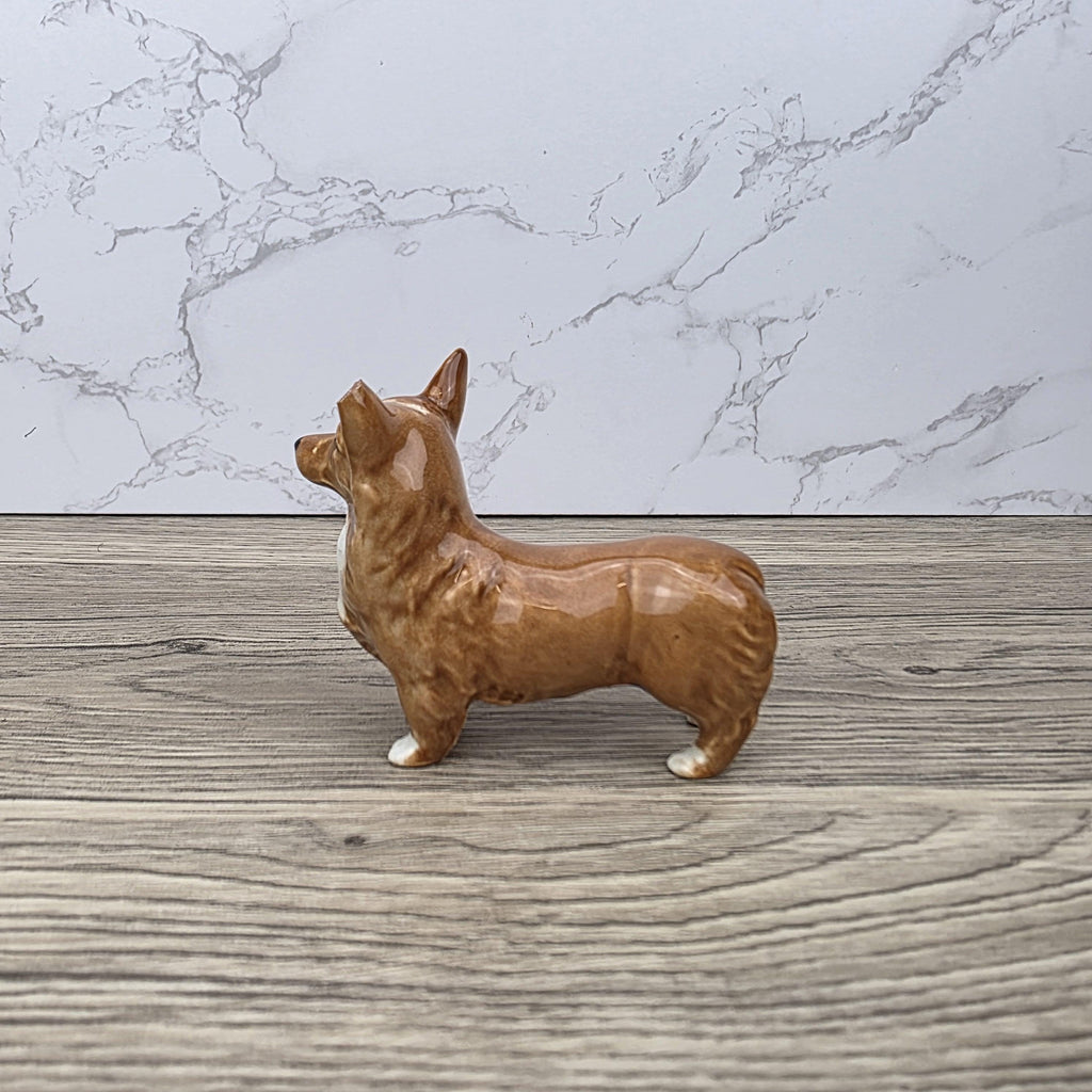 Beswick England Corgi Dog Figurine Vintage Porcelain Brown White Ceramic Animal Collectible British Pottery