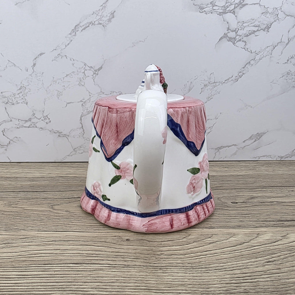 Vintage Novelty Teapot: Pink Roses Tablecloth Design, Cottagecore Kitchen