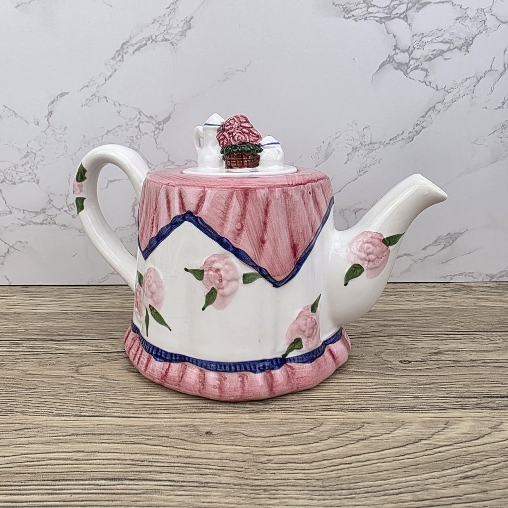 Vintage Novelty Teapot: Pink Roses Tablecloth Design, Cottagecore Kitchen