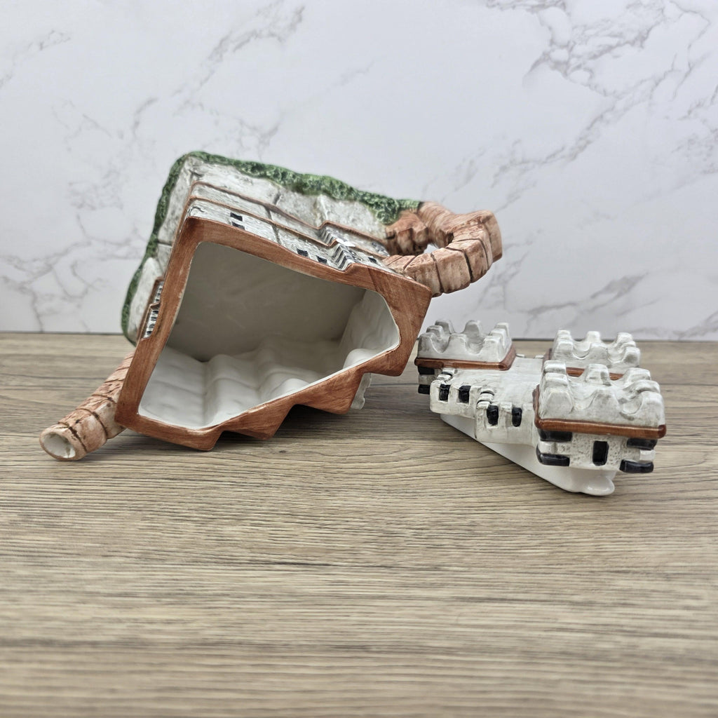Leonardo Novelty Teapot Castle Shaped Ceramic Collectible Medieval Fortress Vintage Decor with Handle Tower