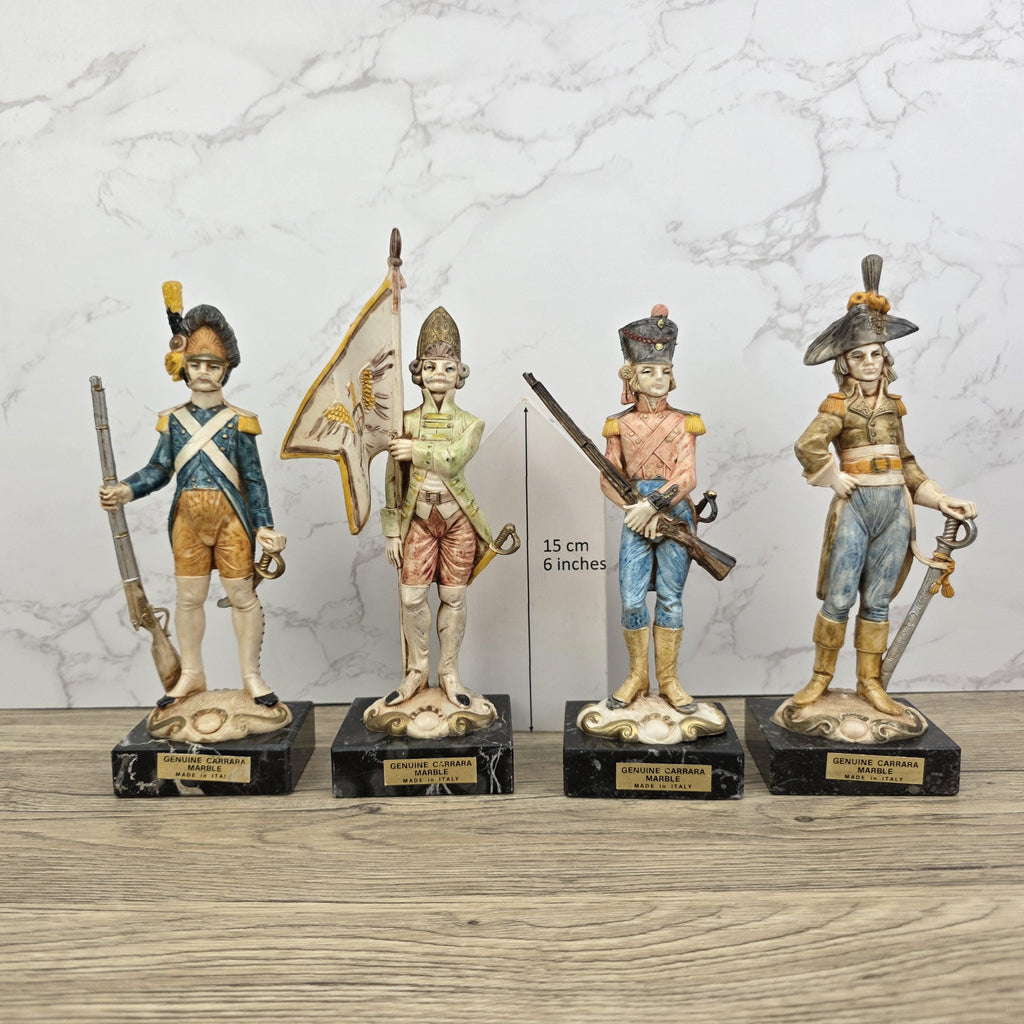 Vintage Italian Soldier Figurine – Hand Painted Carrara Marble Base Military Statue 20cm – Collectible Decoration