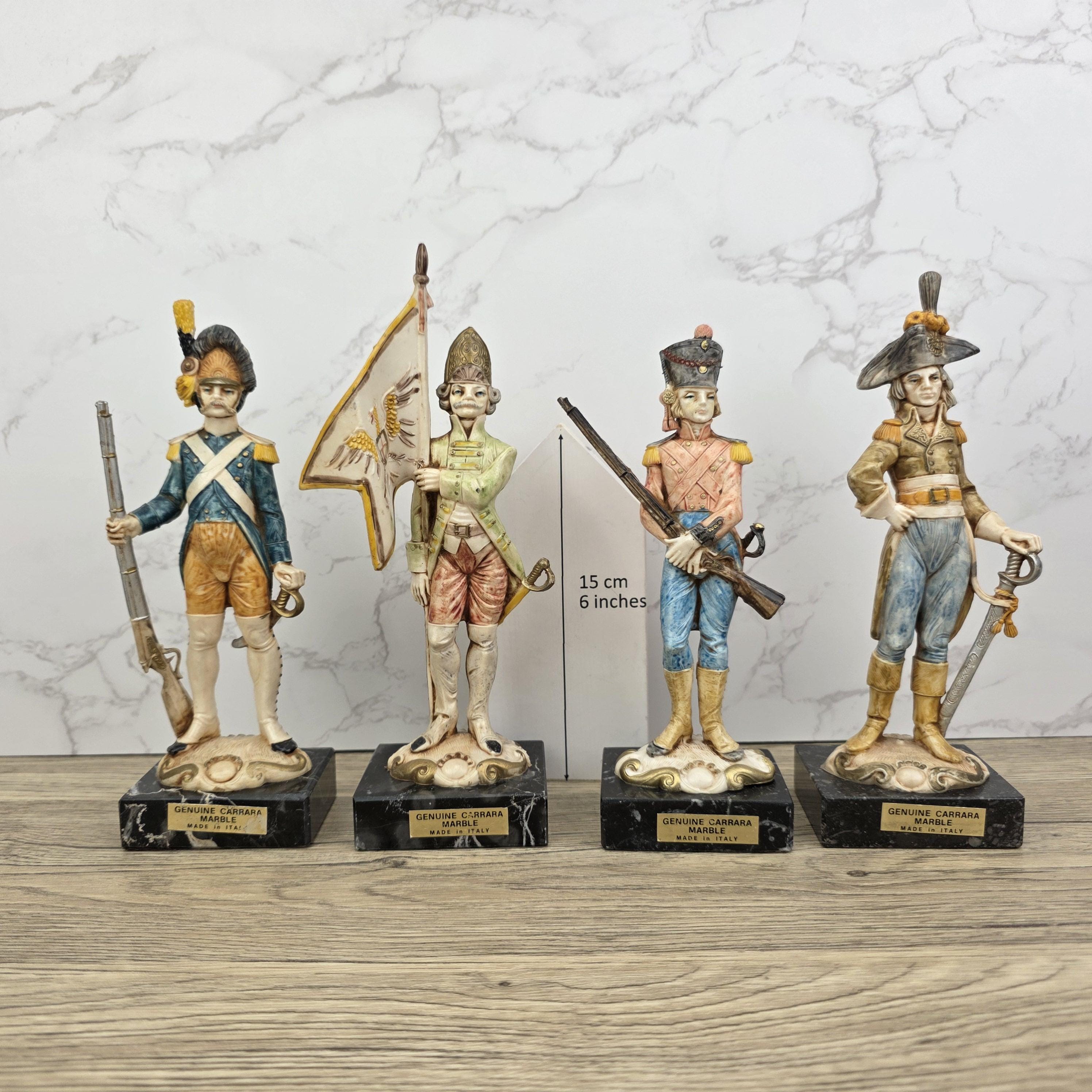 Vintage Italian Soldier Figurine – Hand Painted Carrara Marble Base Military Statue 20cm – Collectible Decoration