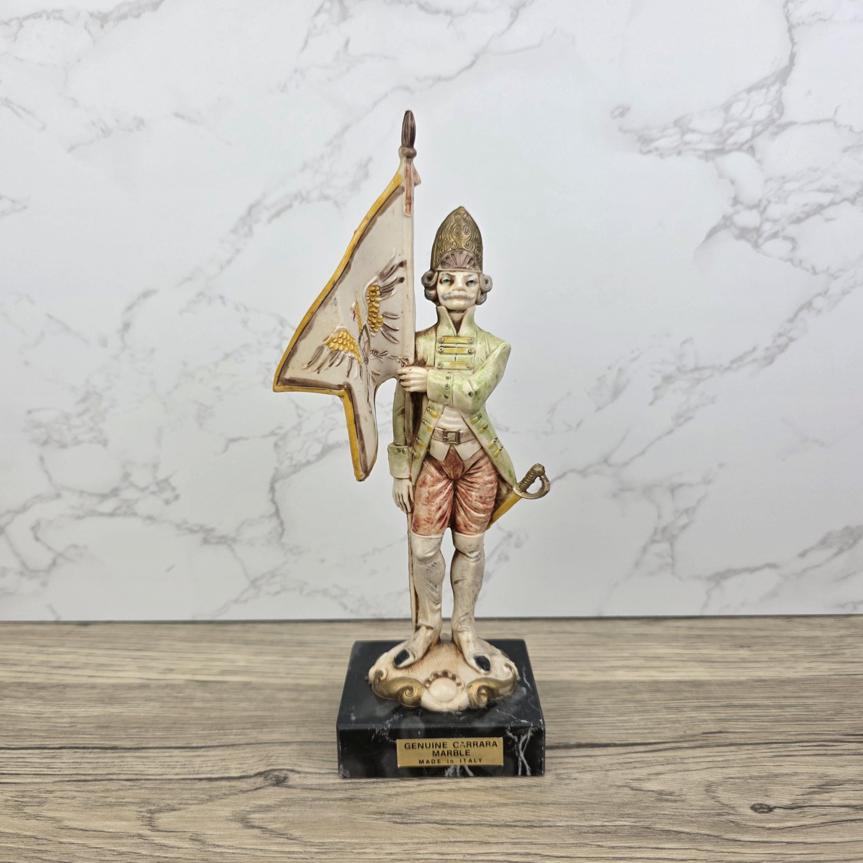 Vintage Italian Soldier Figurine – Hand Painted Carrara Marble Base Military Statue 20cm – Collectible Decoration