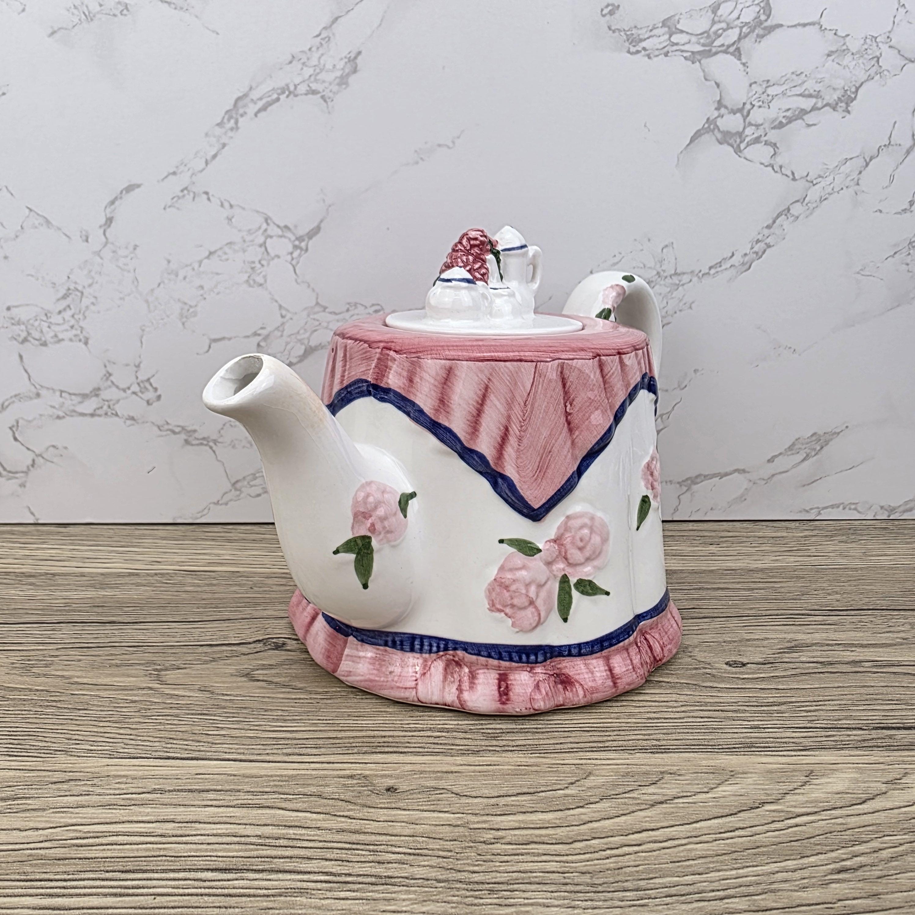 Vintage Novelty Teapot: Pink Roses Tablecloth Design, Cottagecore Kitchen