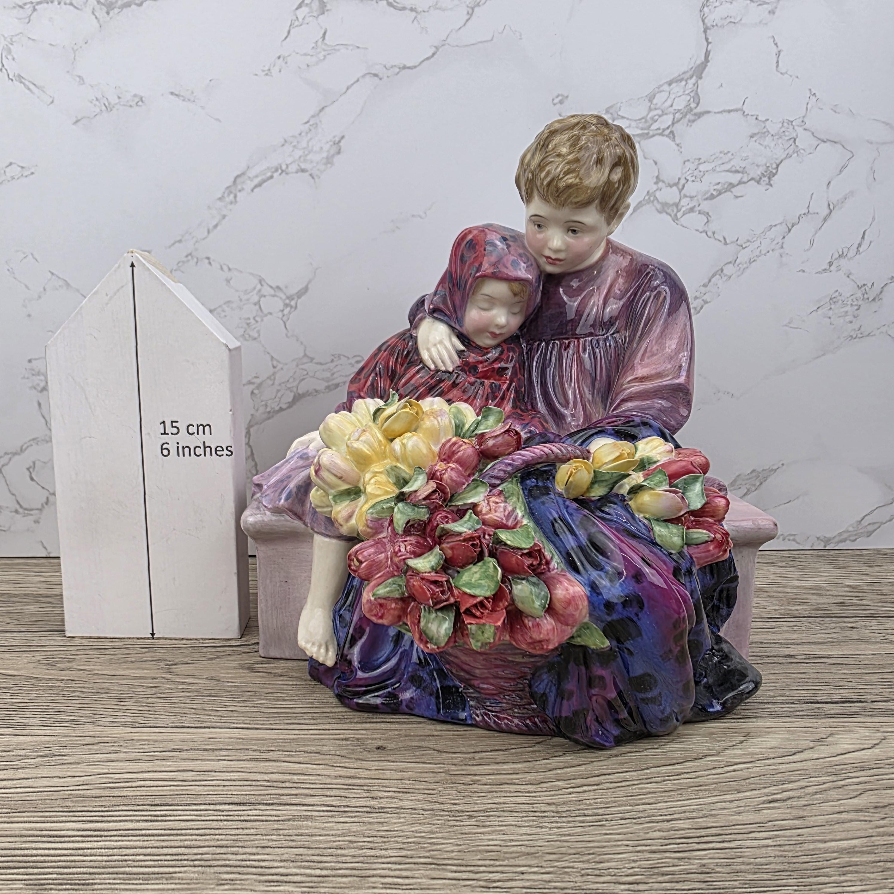 Vintage Royal Doulton Figurine, Flower Seller’s Children HN1342