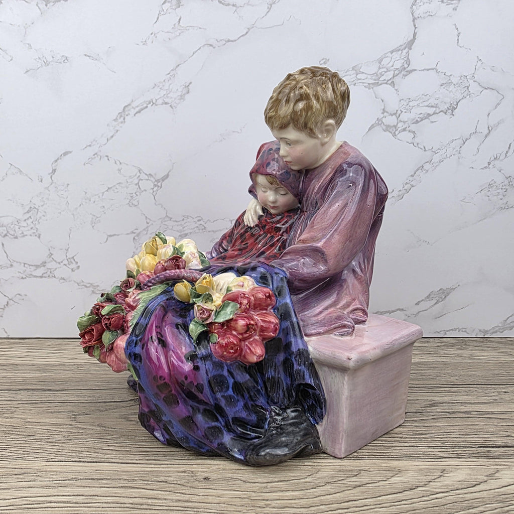 Vintage Royal Doulton Figurine, Flower Seller’s Children HN1342