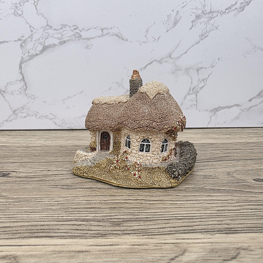 Lilliput Lane “Chine Cot” Cottage 1989 – Vintage Handmade Miniature English House with Box & Deeds