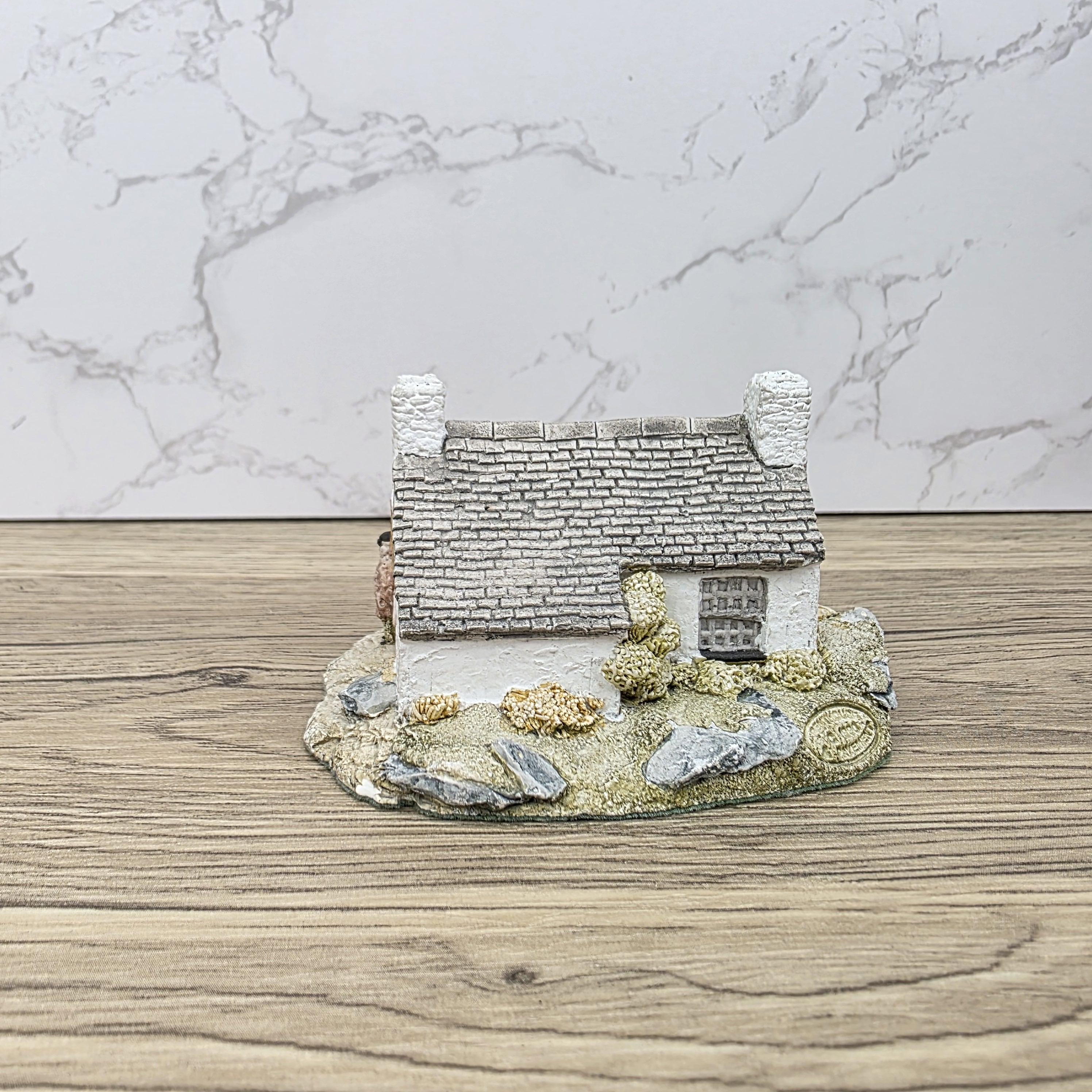 Vintage Lilliput Lane “First and Last House” – Handmade English Cottage Miniature, Land’s End Collectible
