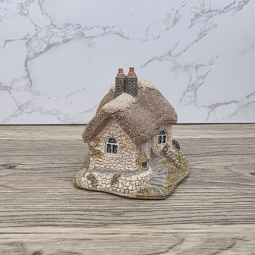 Lilliput Lane “Chine Cot” Cottage 1989 – Vintage Handmade Miniature English House with Box & Deeds