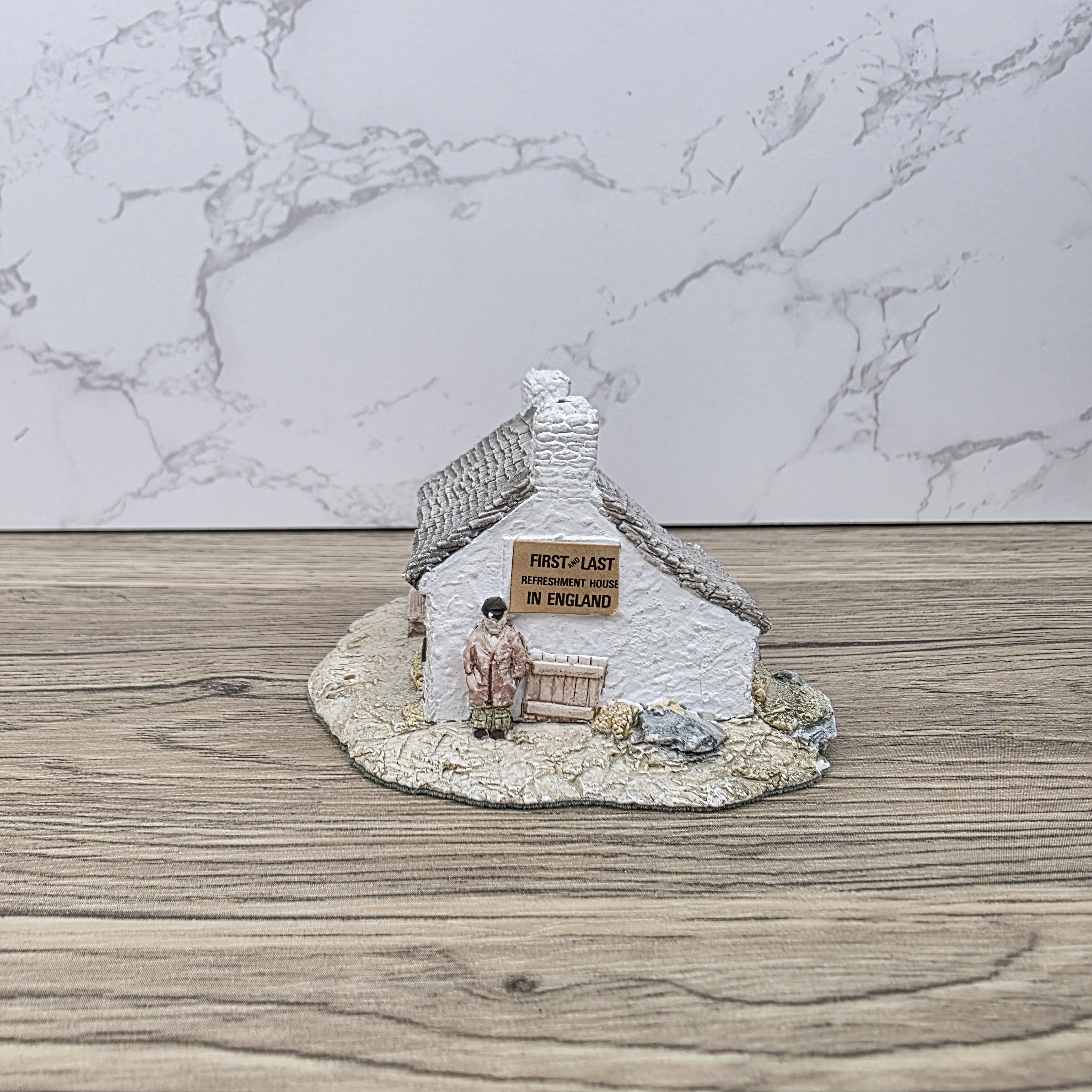 Vintage Lilliput Lane “First and Last House” – Handmade English Cottage Miniature, Land’s End Collectible