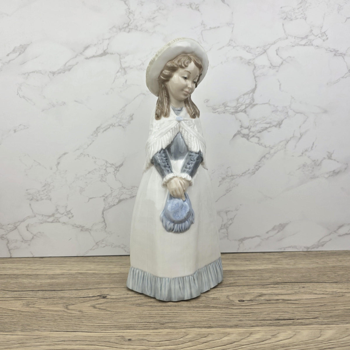 NAO Lladro Porcelain Figurine | Vintage Victorian Girl with Bonnet