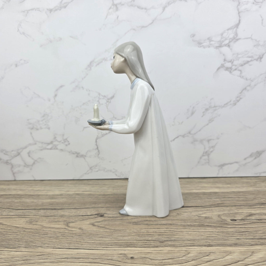 Lladro Porcelain Figurine Girl with Candle 4687 | Vintage Spanish Collectible | Vintage Handmade Glazed Ceramic
