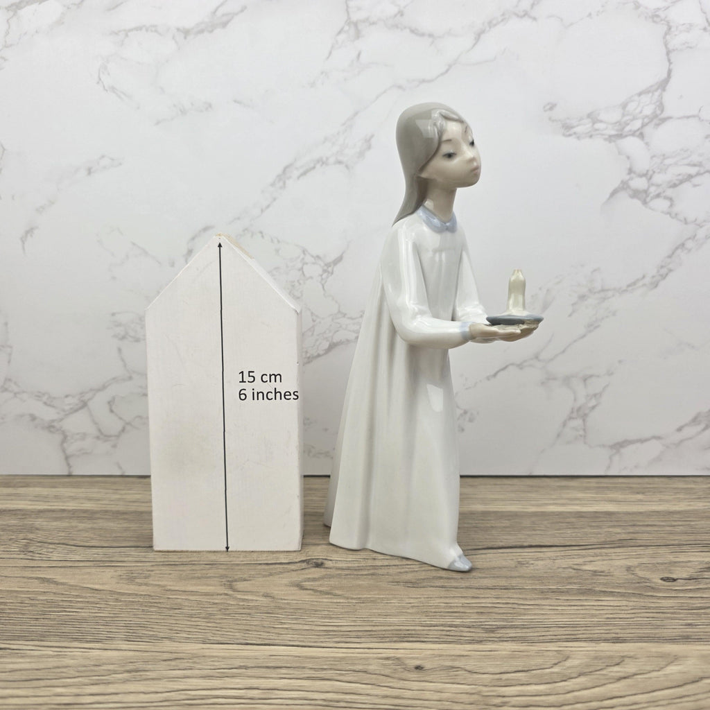 Lladro Porcelain Figurine Girl with Candle 4687 | Vintage Spanish Collectible | Vintage Handmade Glazed Ceramic